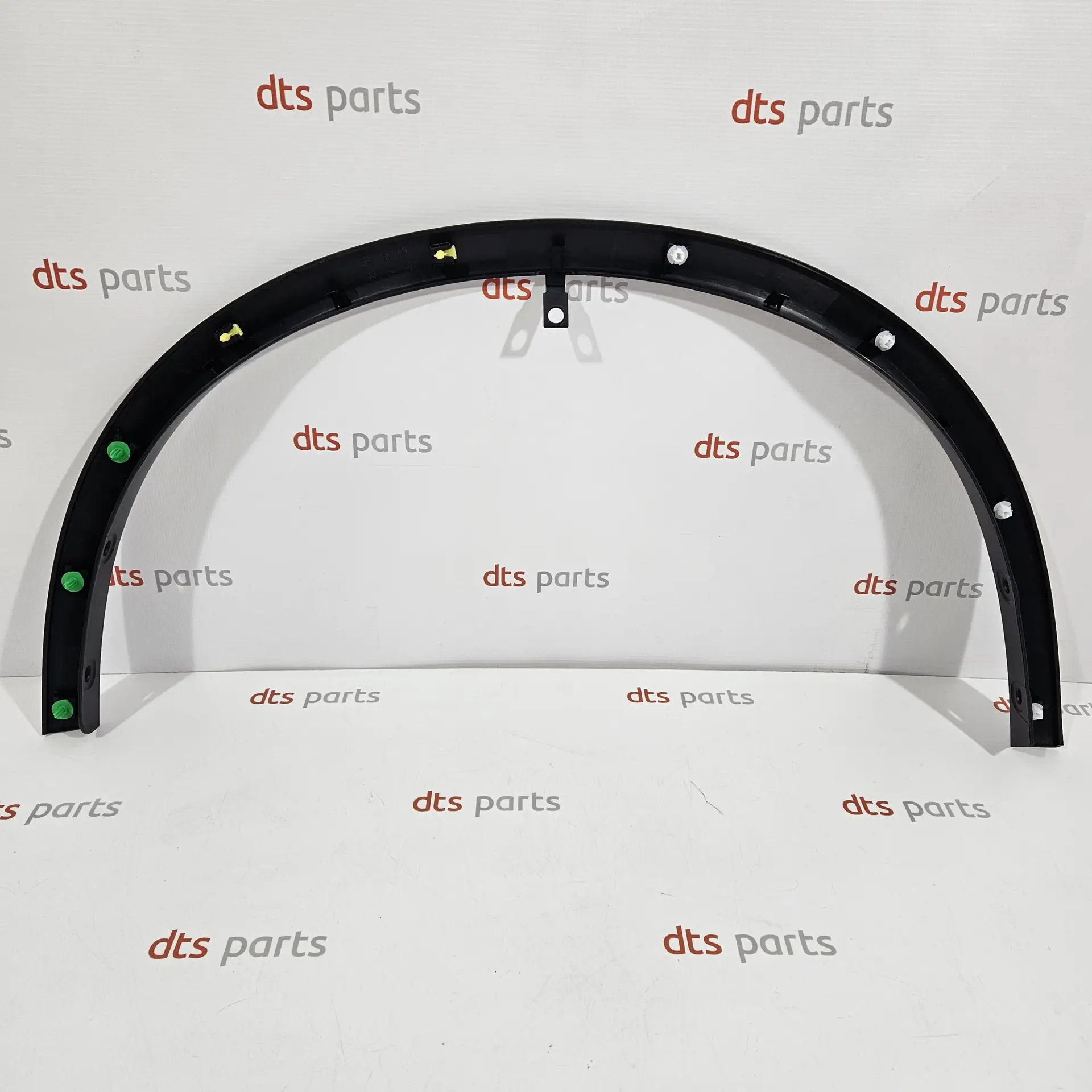 OEM Nissan 638604CE1A – Front right wheel opening moulding