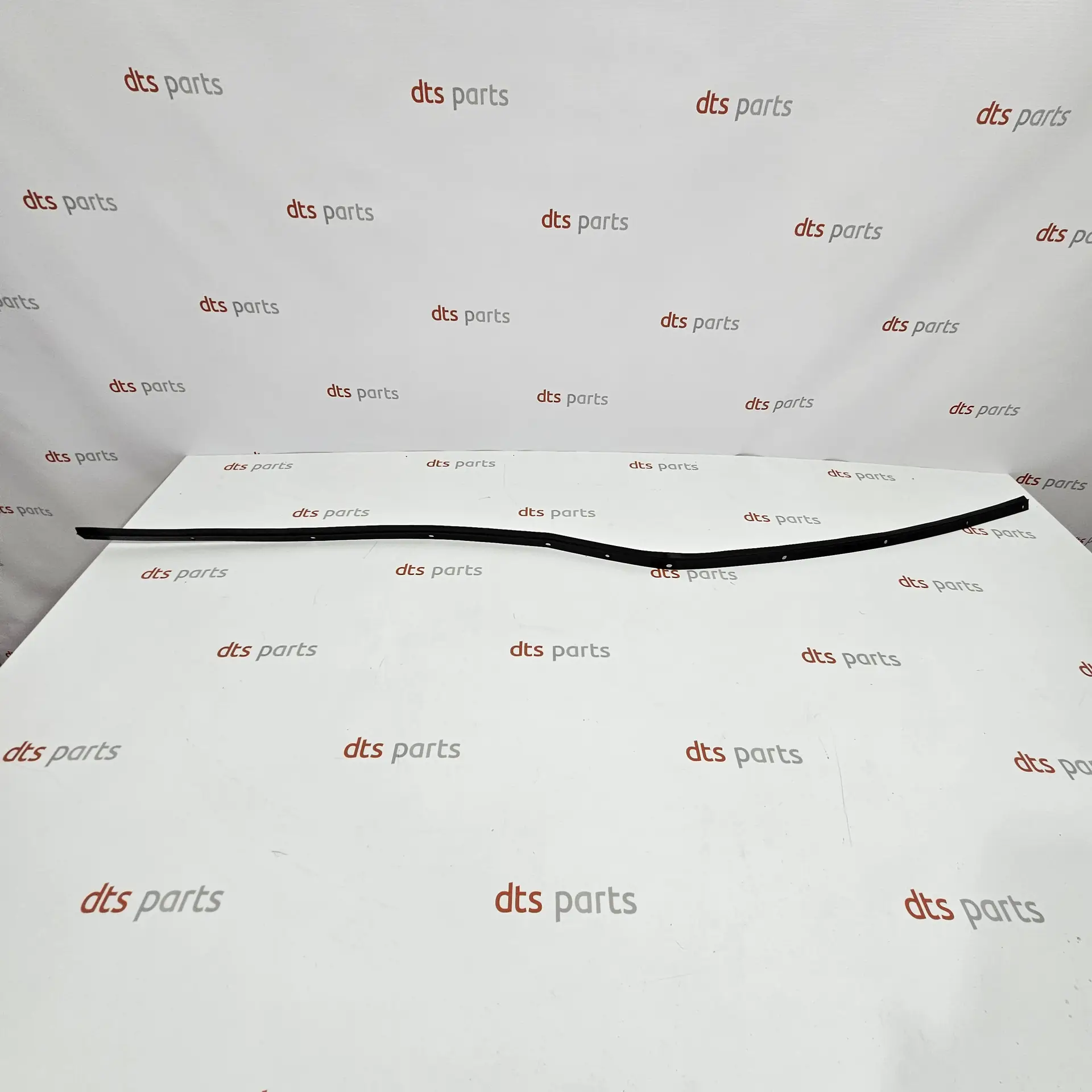 OEM FCA 68051392AB – Hood seal , 2008-2023 Dodge Challenger