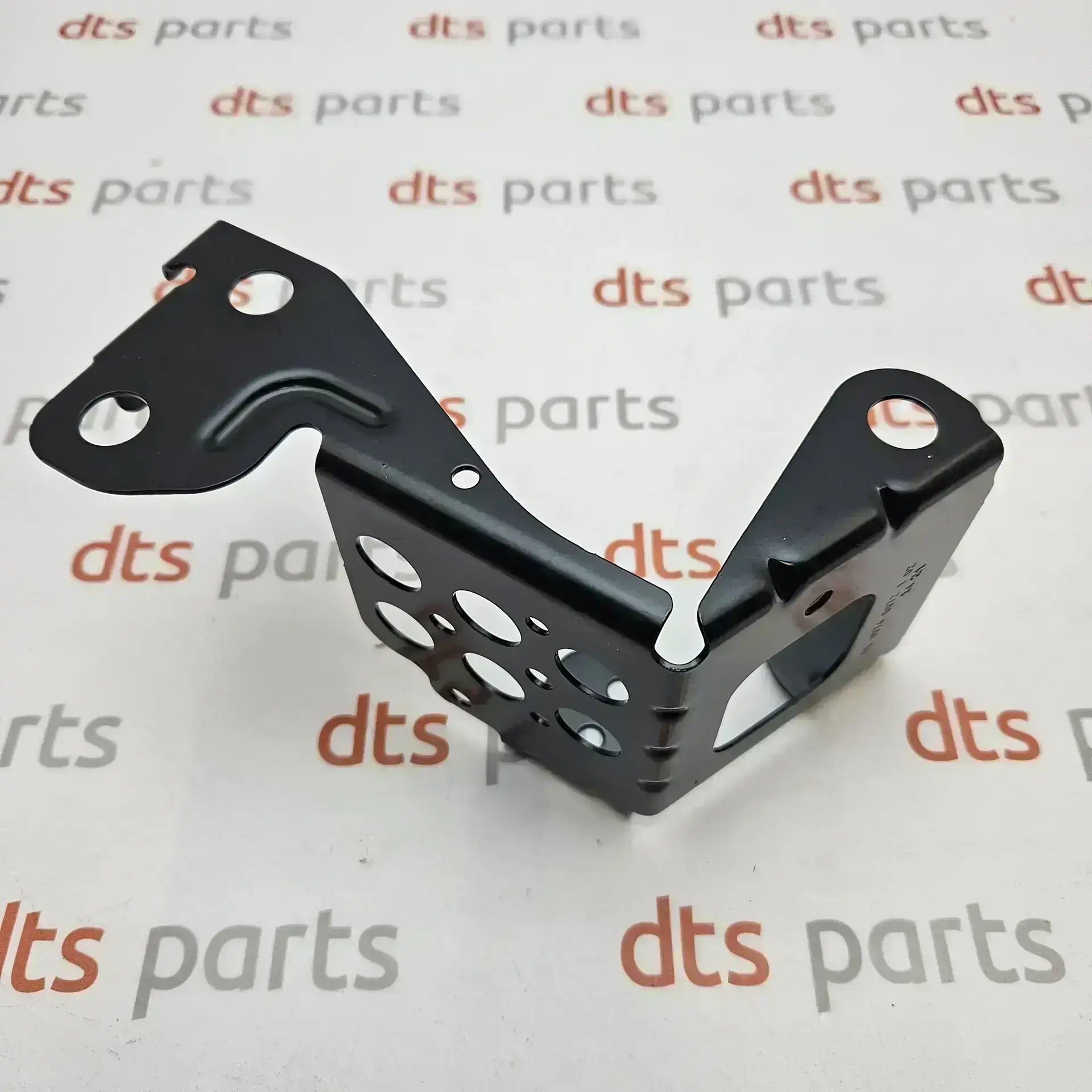 OEM FCA 68568464AA – Compresor bracket Jeep Grand Cherokee
