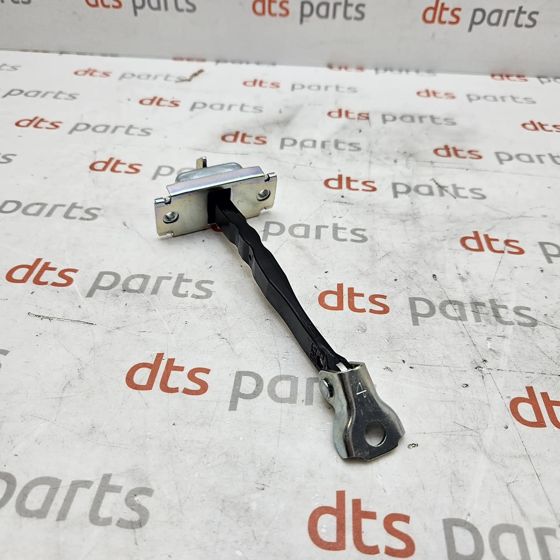 OEM Toyota/Lexus 6861042060 – Front door check assembly