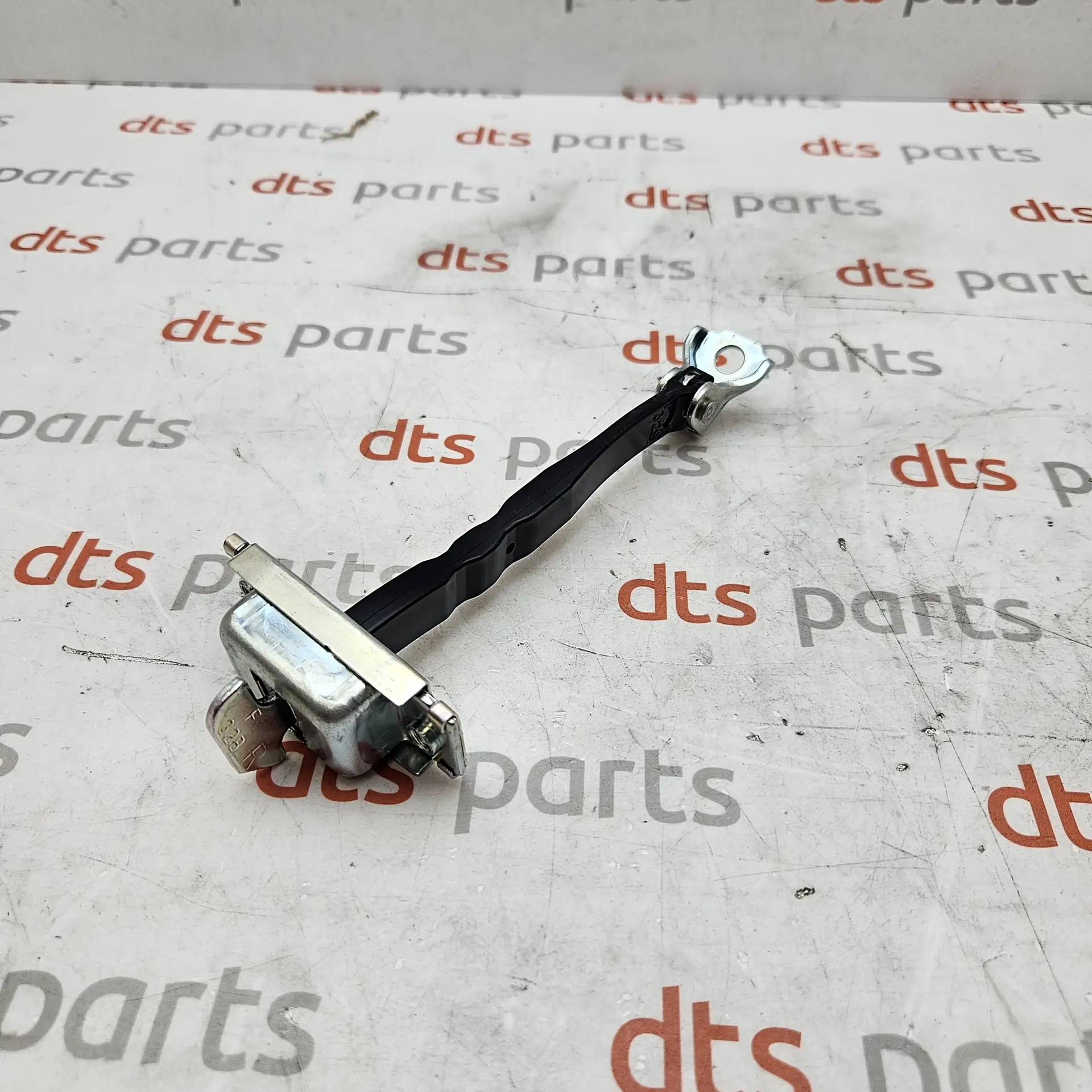 OEM Toyota/Lexus 6861042060 – Front door check assembly