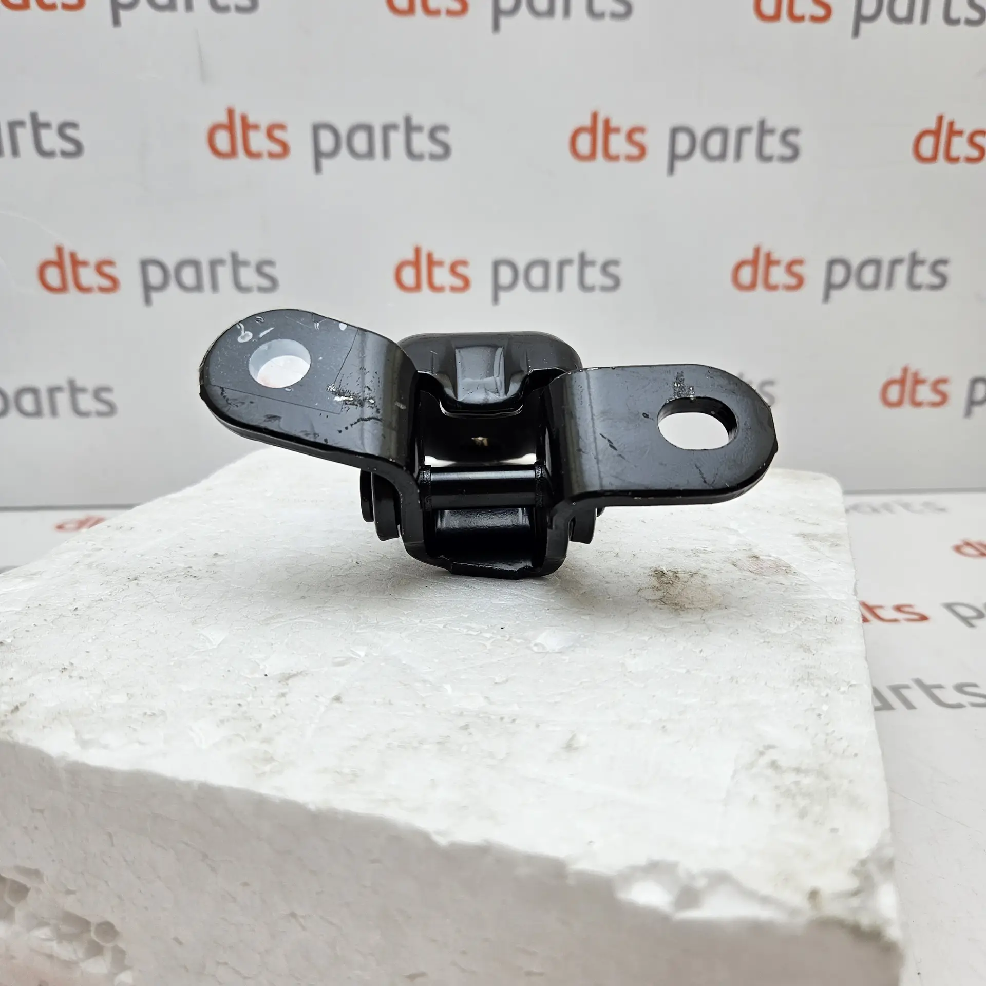 OEM Toyota 6872012151 – Front door hinge, Toyota C-HR, Highlander, Corolla , Camry