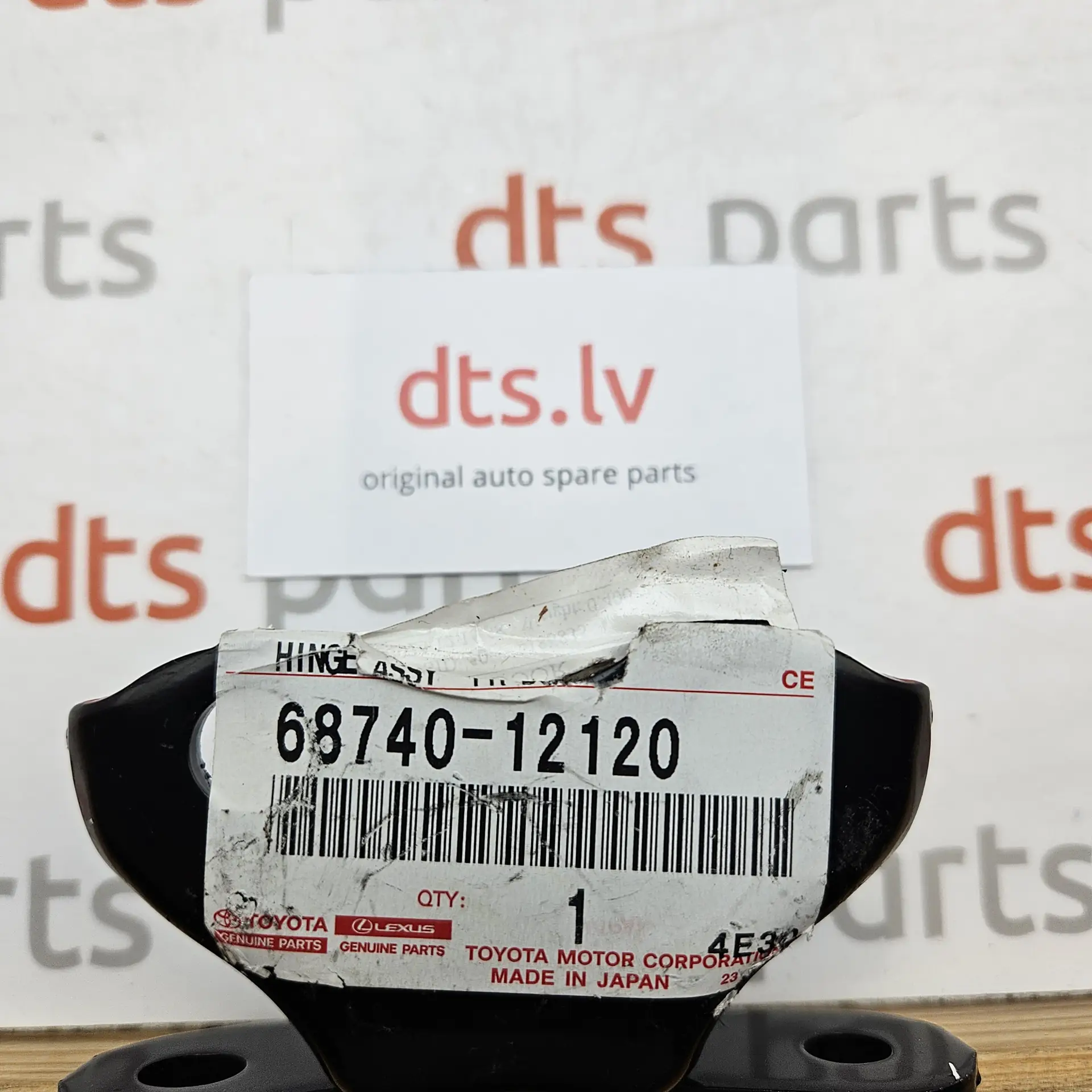 OEM Toyota 6874012120 – Front door upper hinge
