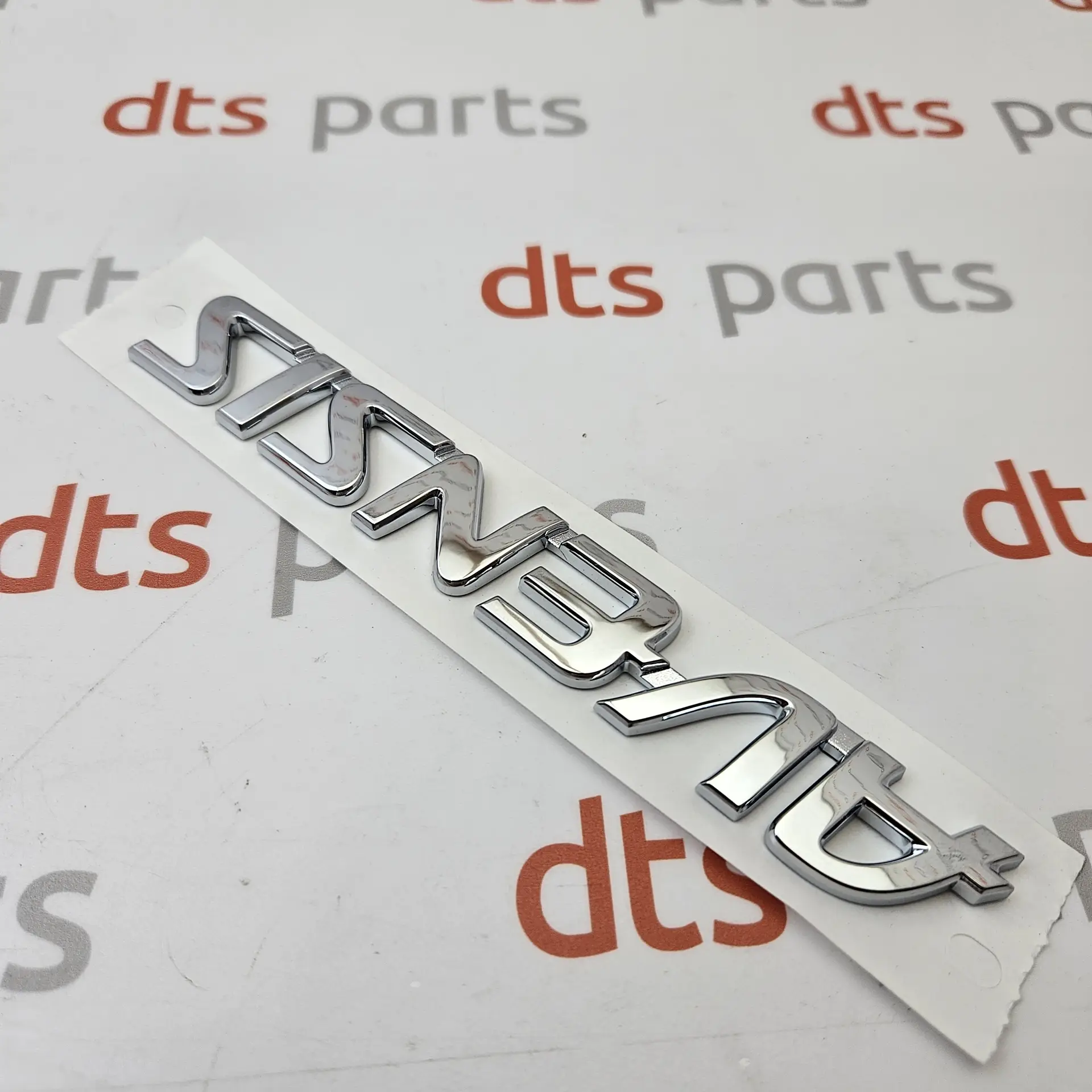 OEM Toyota 7544505130 – Rear tailgate "AVENSIS" model nameplate badge