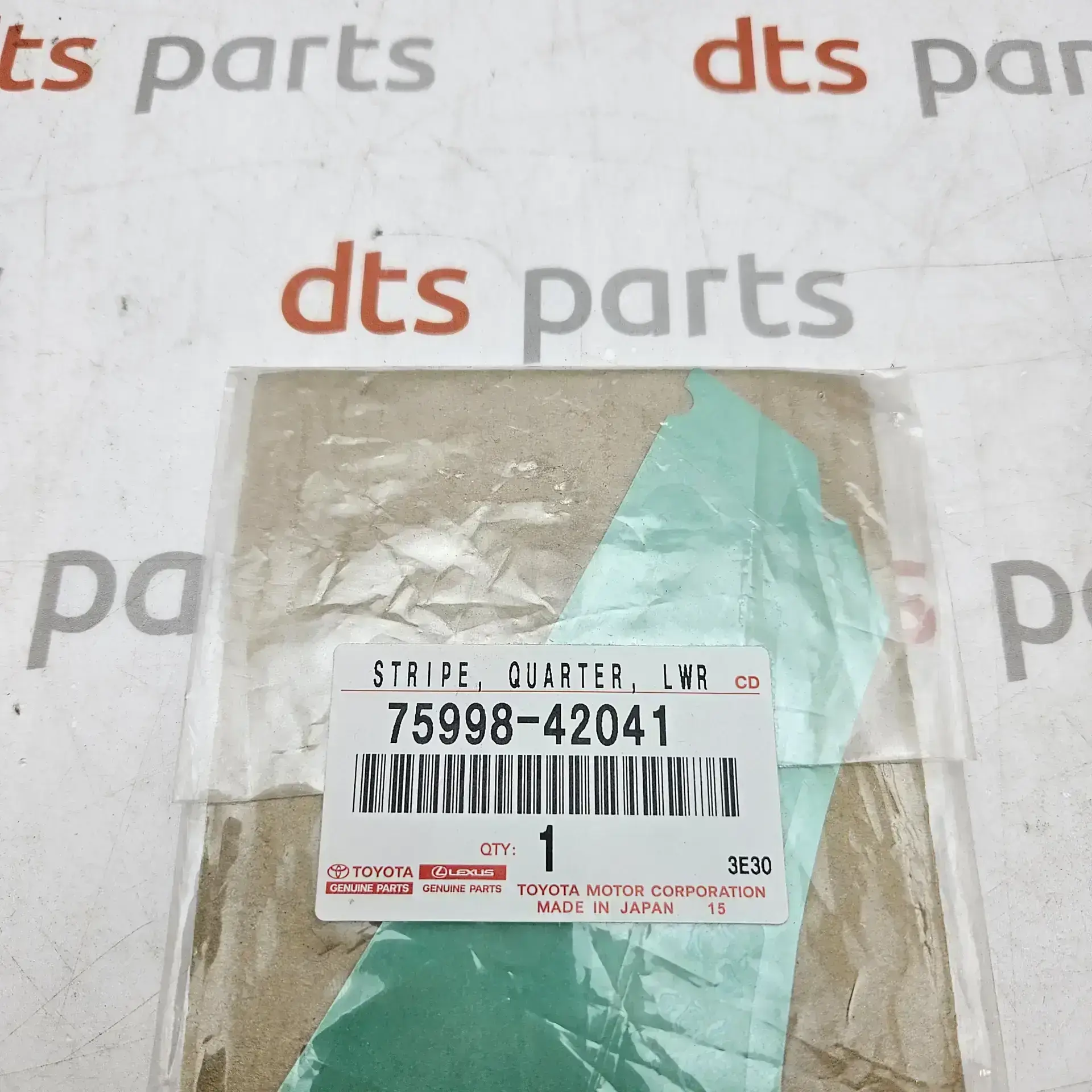 OEM Toyota 7599842041 – Right side rear quarter protector 2005-2016 Toyota RAV4