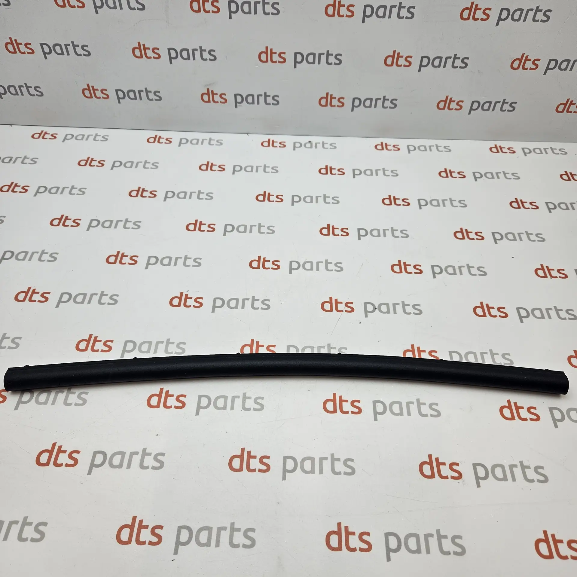 OEM VAG 7C0823707 – Bonnet hood seal