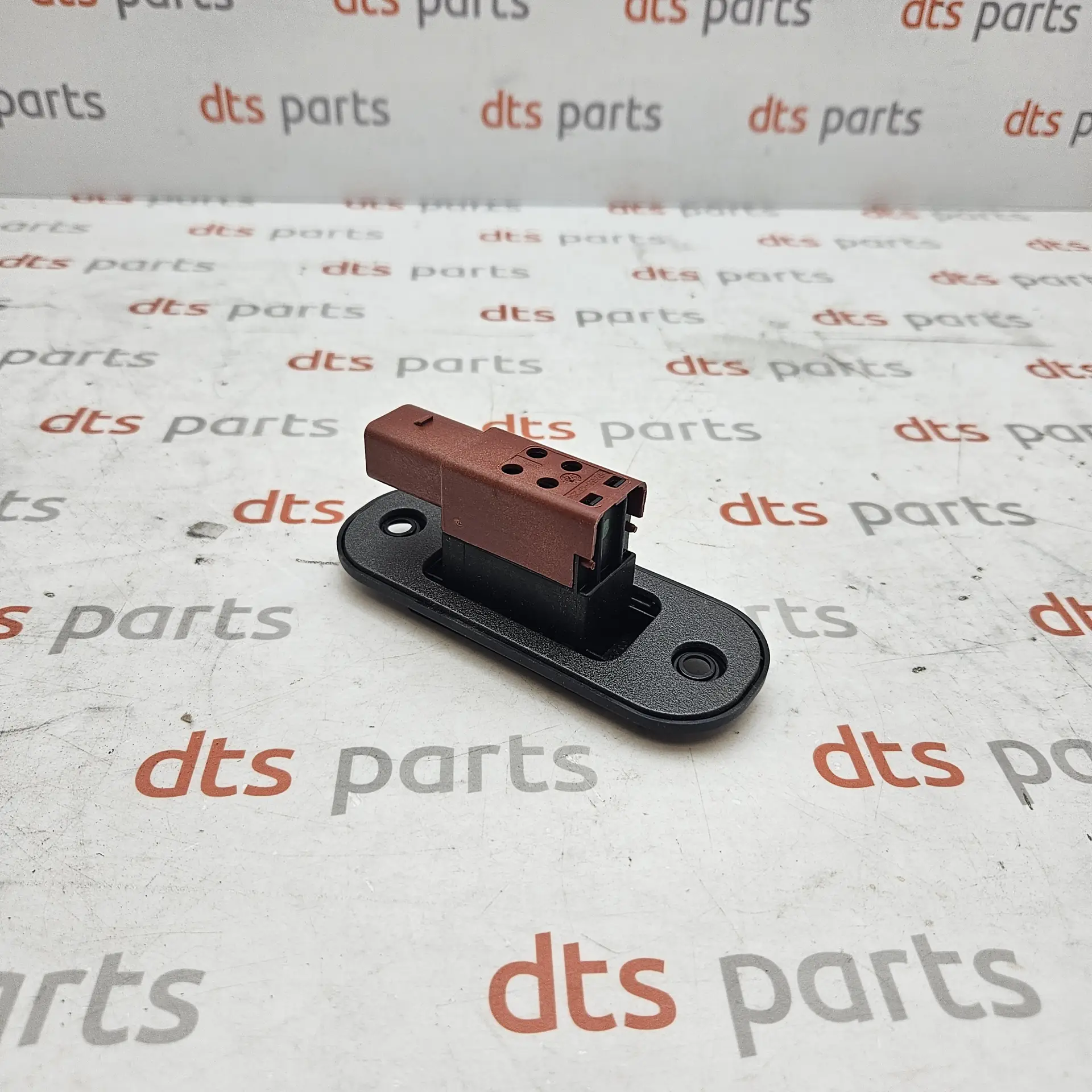 OEM VAG 7C0907496 – Sliding door electrical contact plate switch module