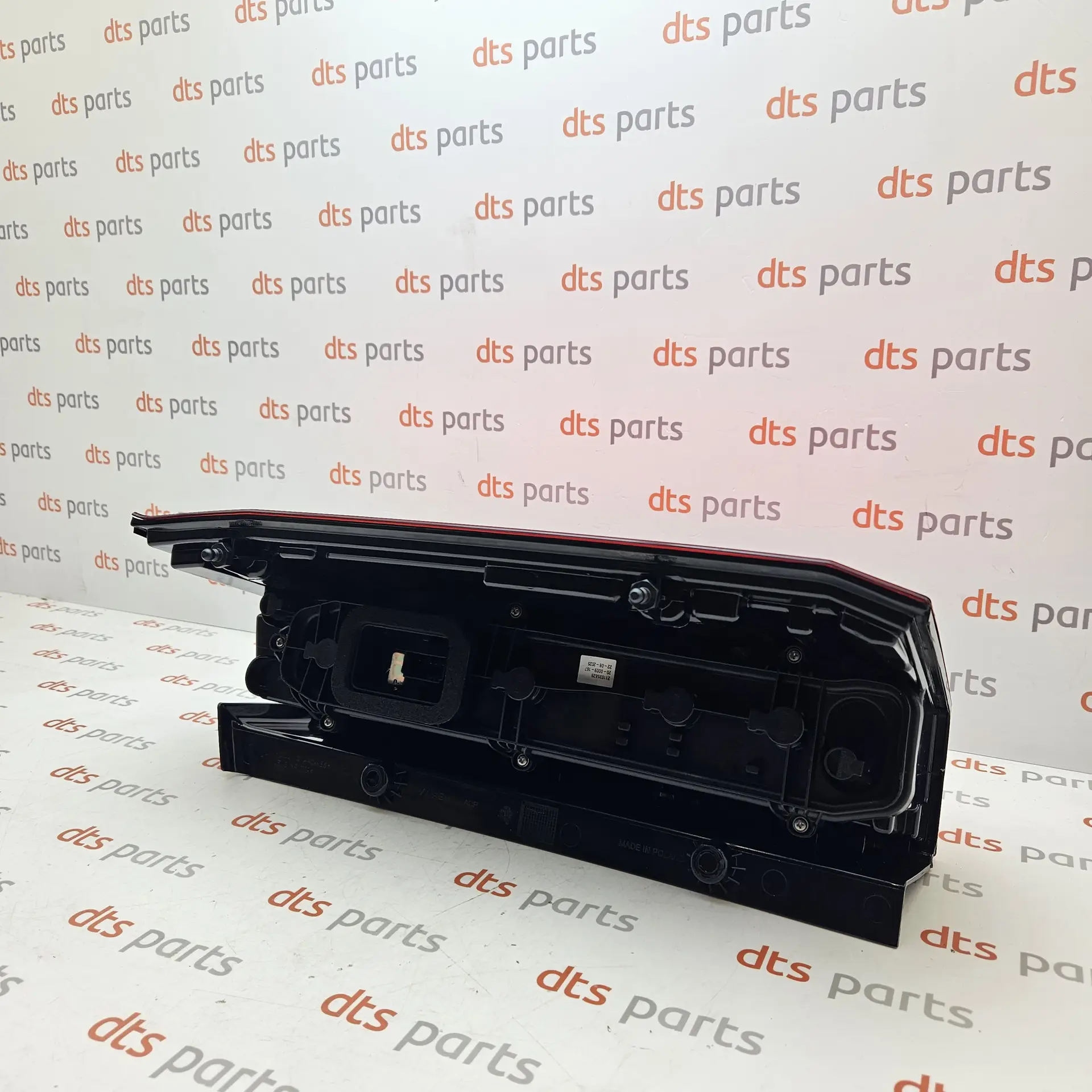 OEM Volkswagen 7C0945095H – Rear left tail light