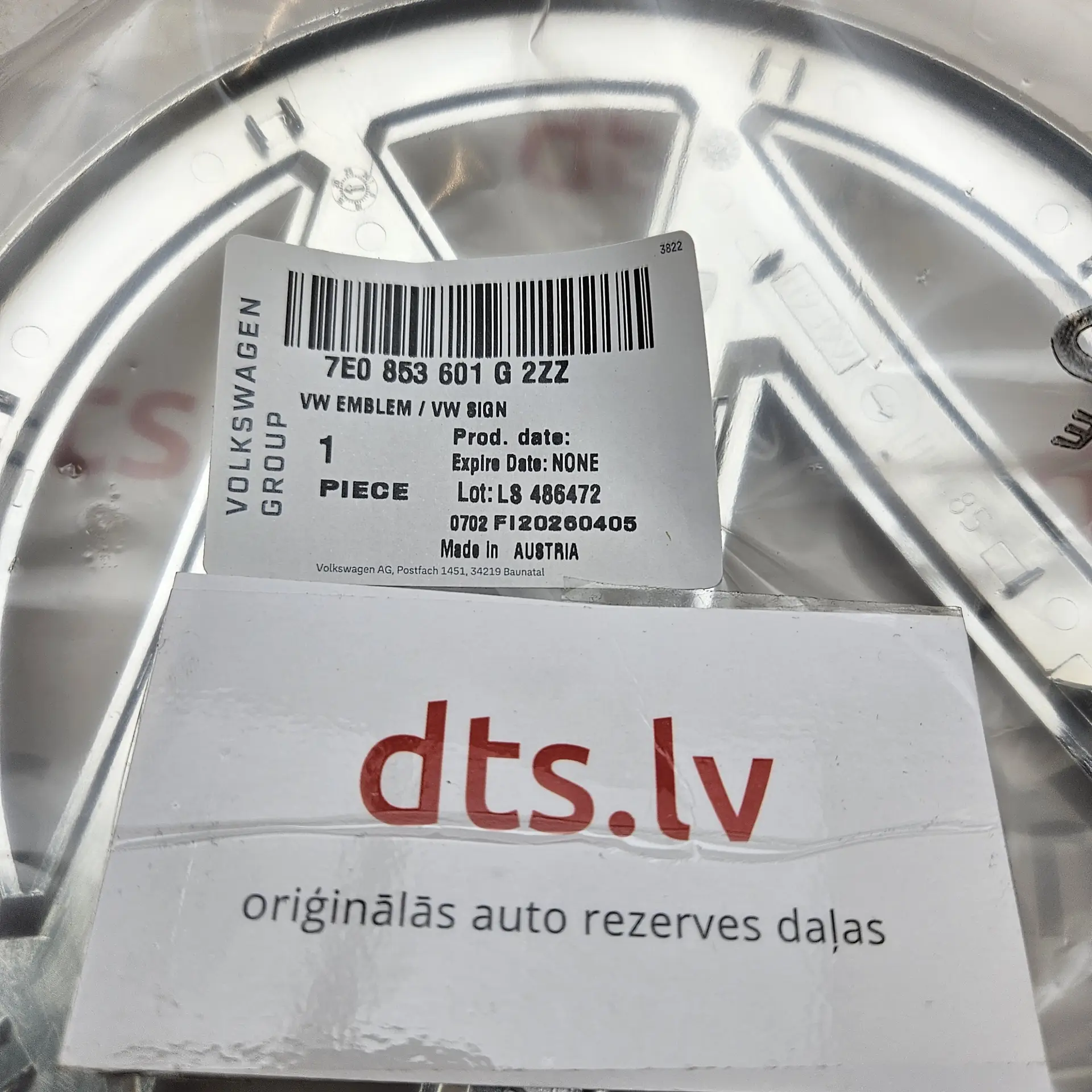 OEM VAG 7E0853601G2ZZ – Front radiator grille emblem badge
