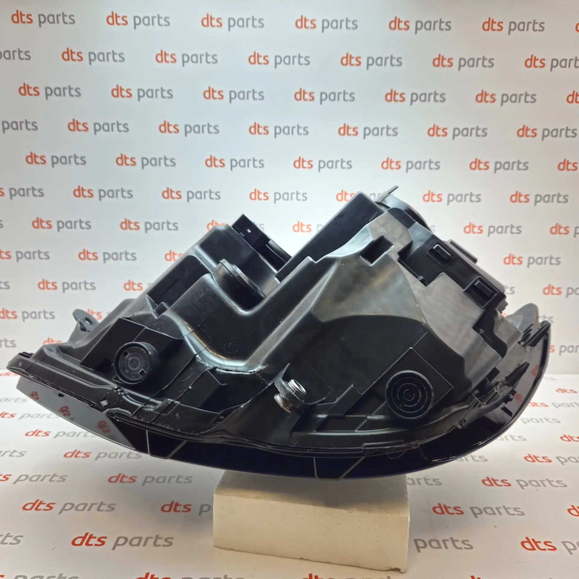 OEM VAG 7E1941016AD – Front right headlight