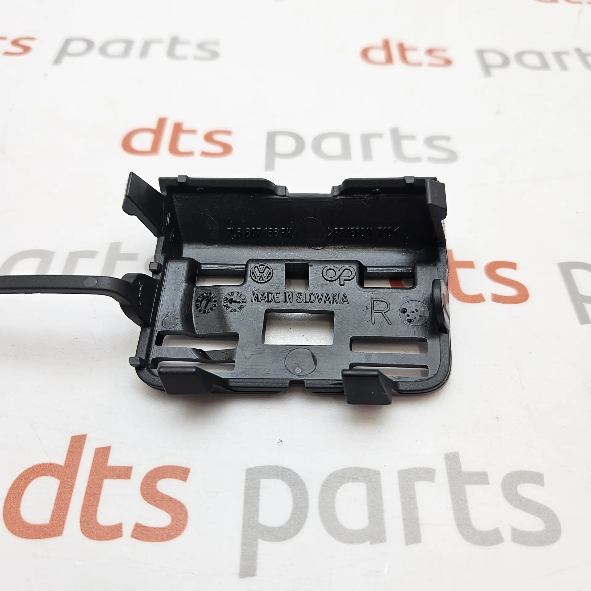 OEM VAG 7L68071869B9 – Front bumper tow hook cover