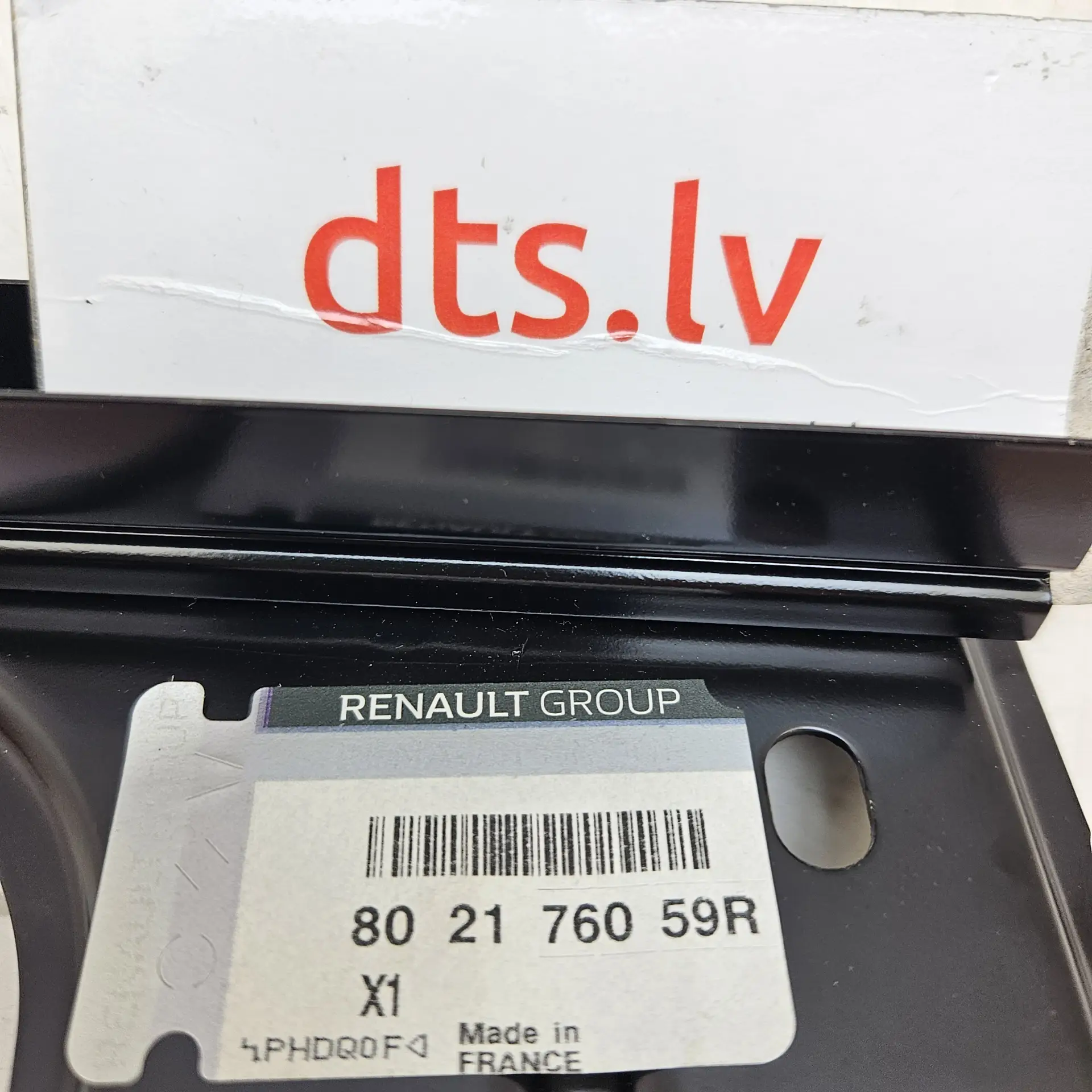 OEM Renault 802176059R – Front door window glass run channel rear lower guide rail
