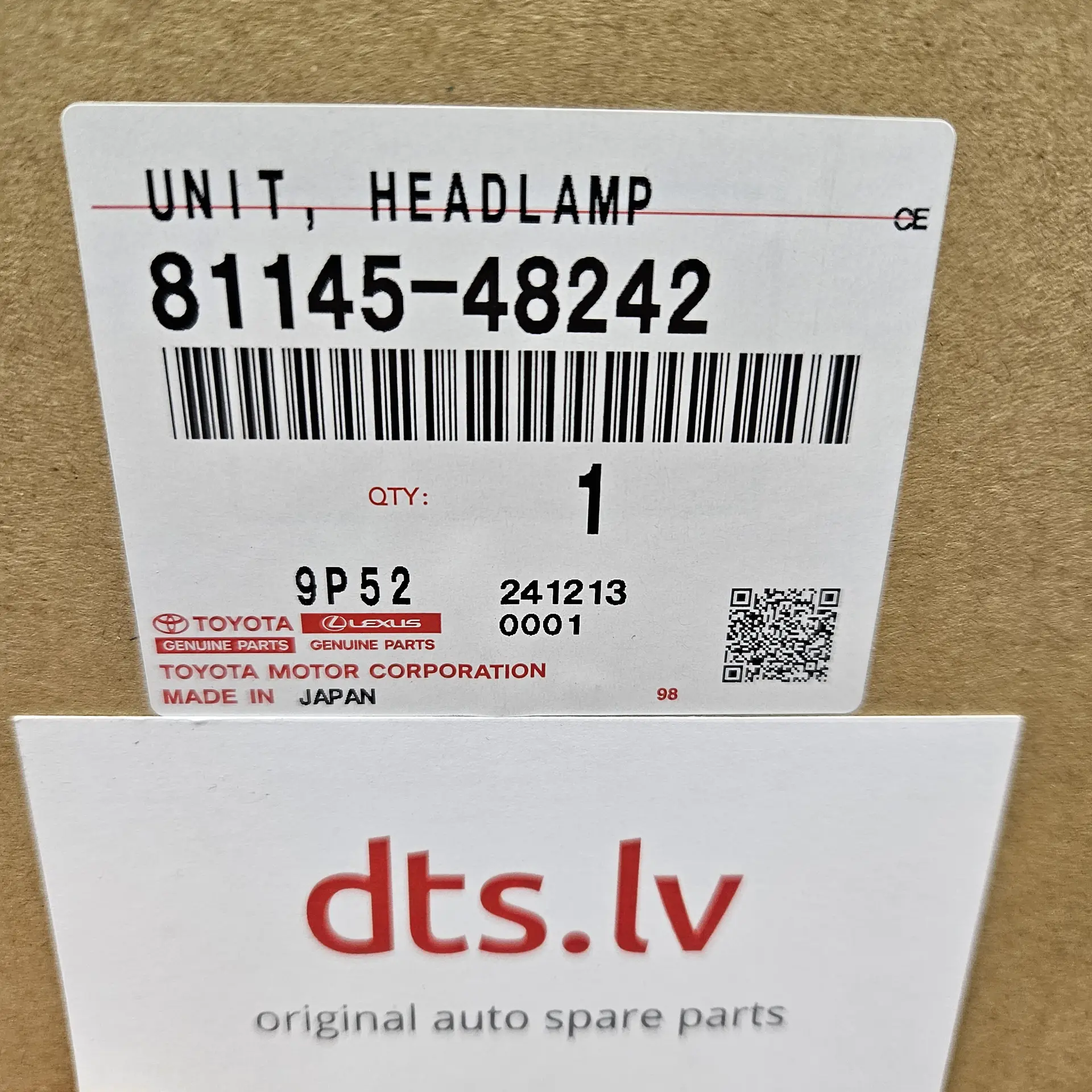 OEM Toyota 8114548242 – Right front xenon headlight assembly