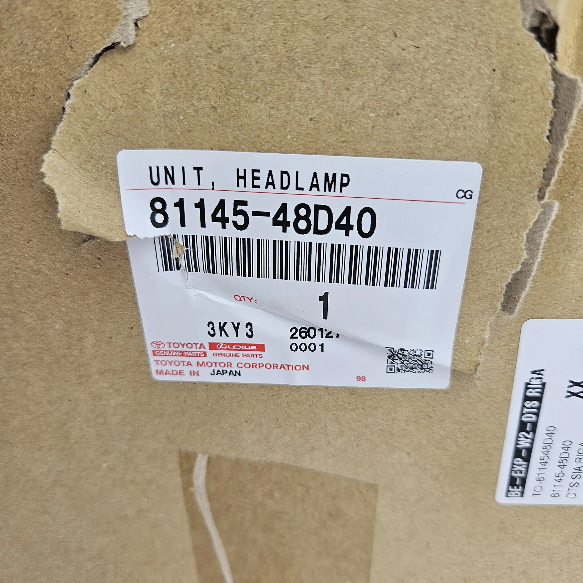 OEM Toyota 8114548D40 – Full LED main headlamp lens and housing assembly