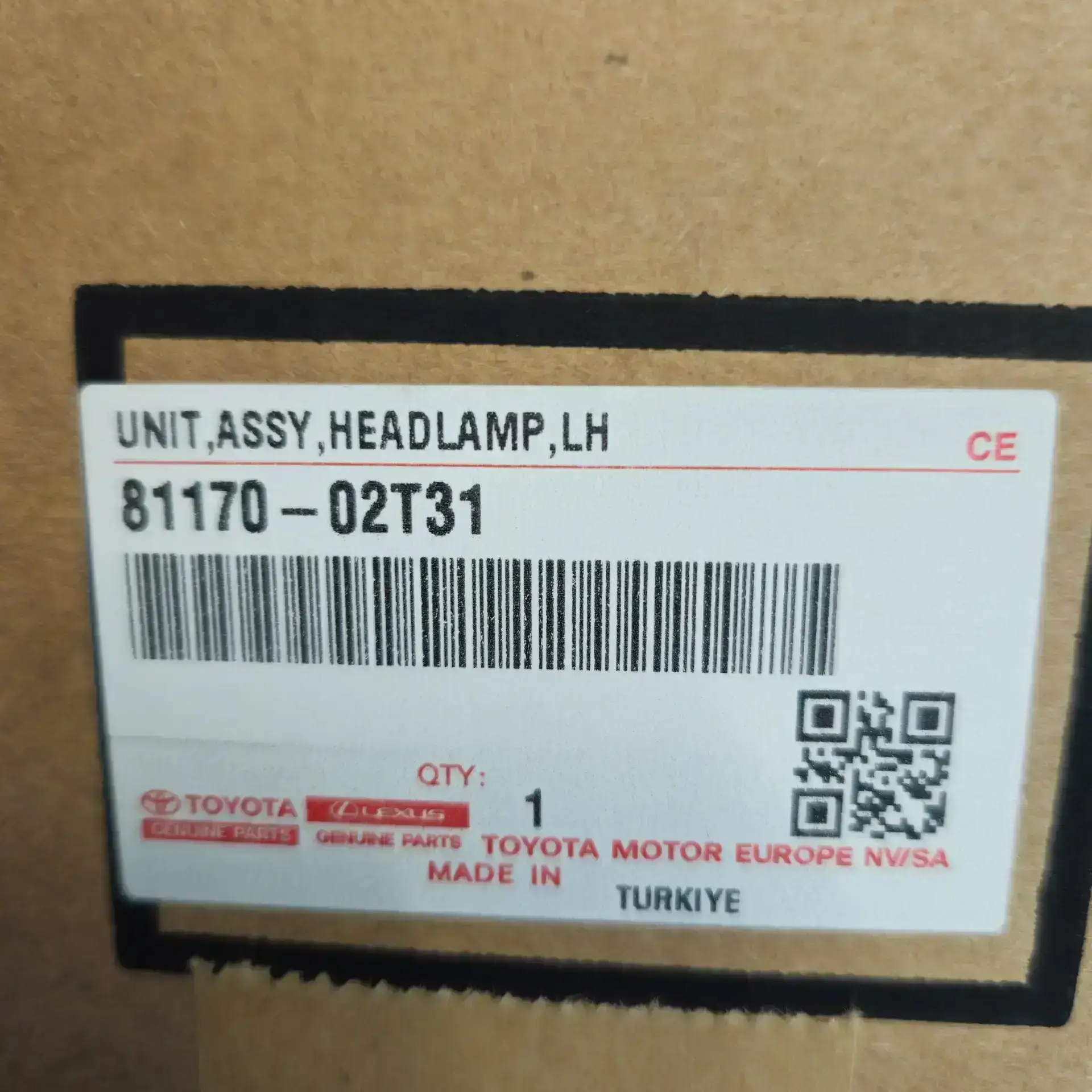 OEM Toyota/Lexus 8117002T31 – Front left headlight