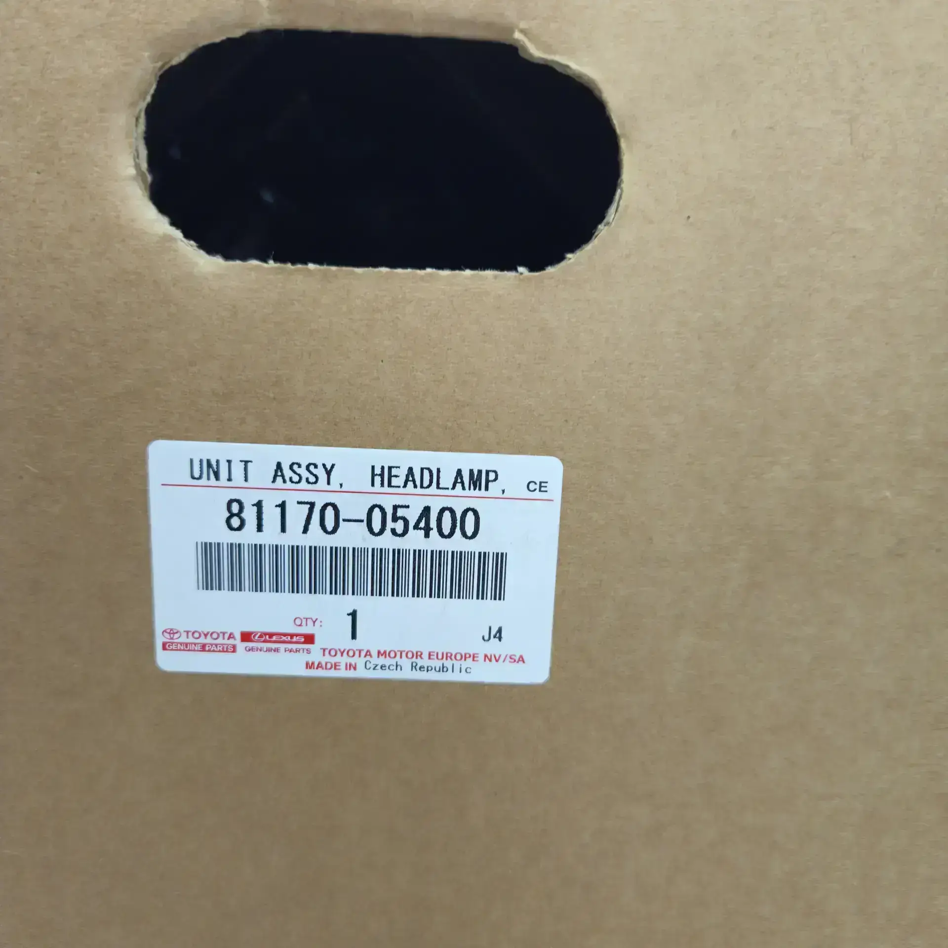 OEM Toyota/Lexus 8117005400 – Front left headlight