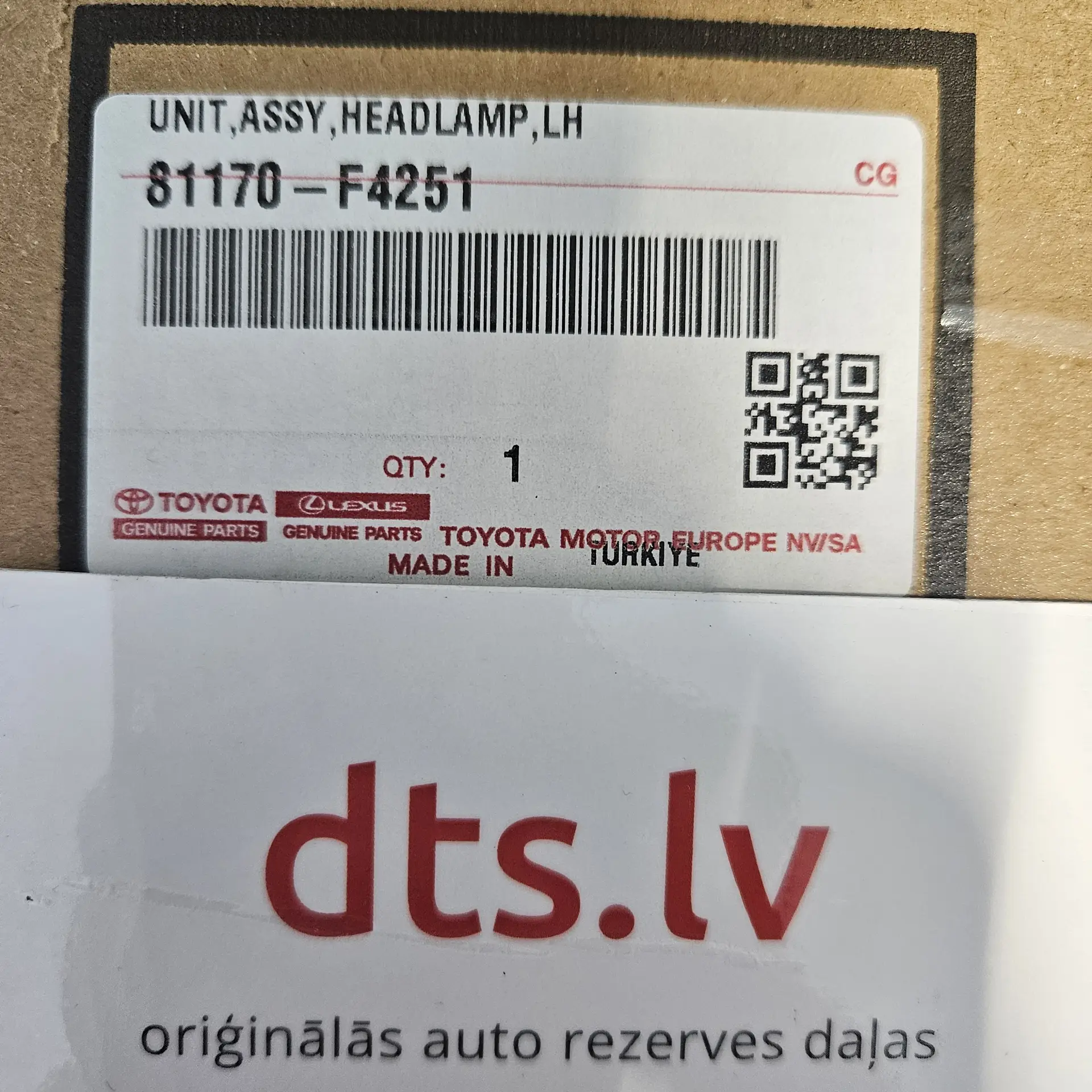 OEM Toyota 81170F4251 – Front main projector headlight assembly