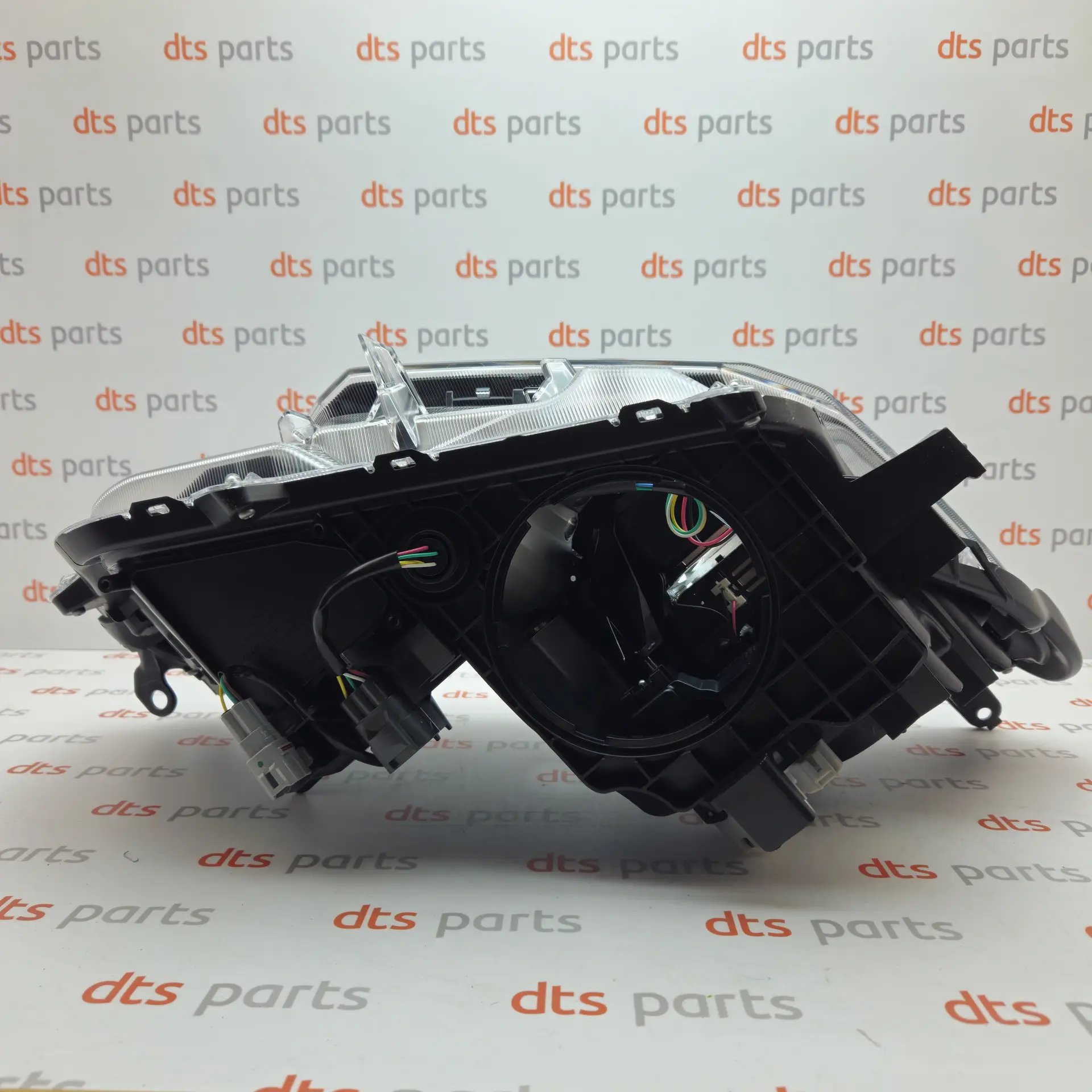 OEM Toyota 811854268 – Front left headlight