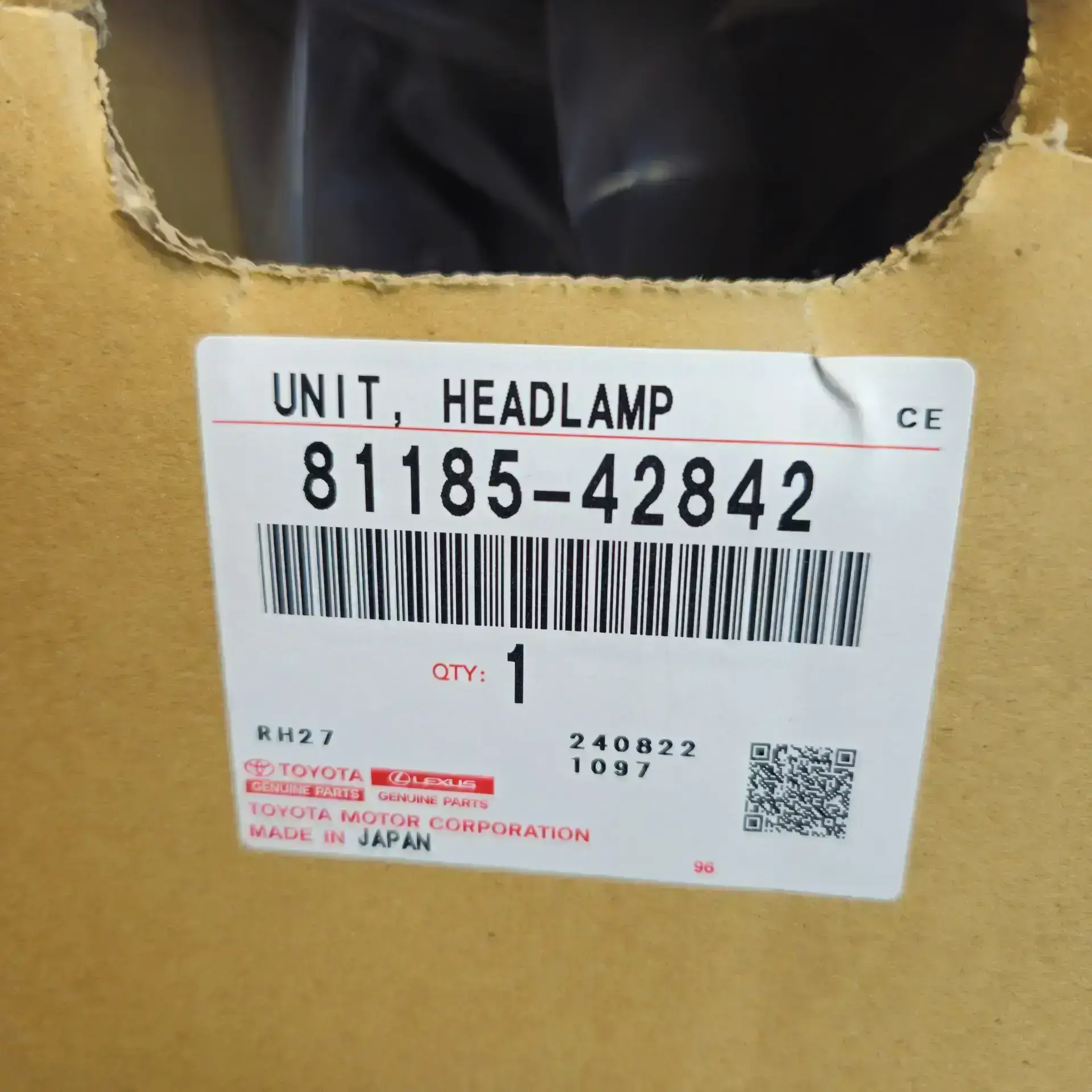 OEM Toyota/Lexus 8118542842 – Front left headlight