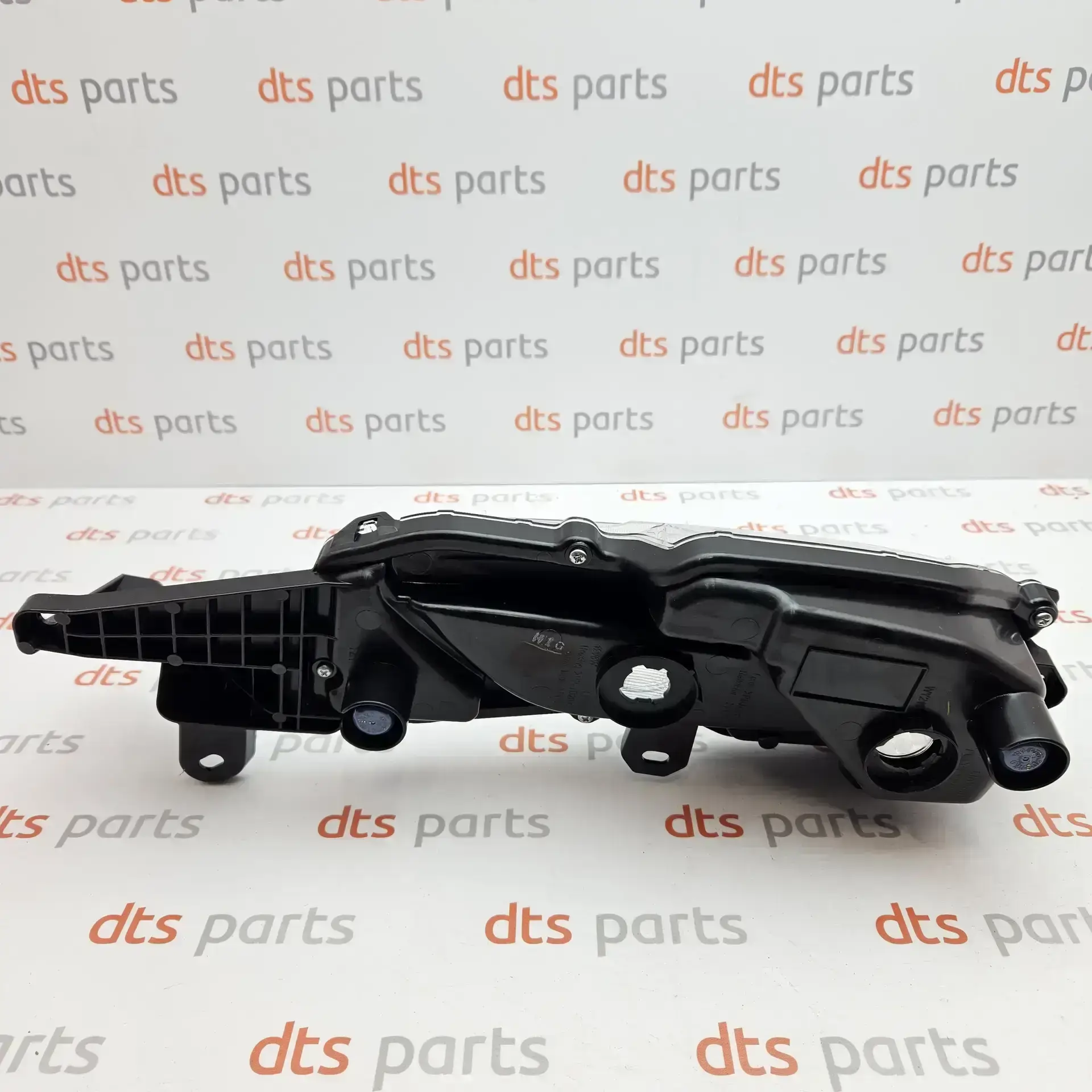OEM Toyota 8144B0D160 – Front left turn signal lamp