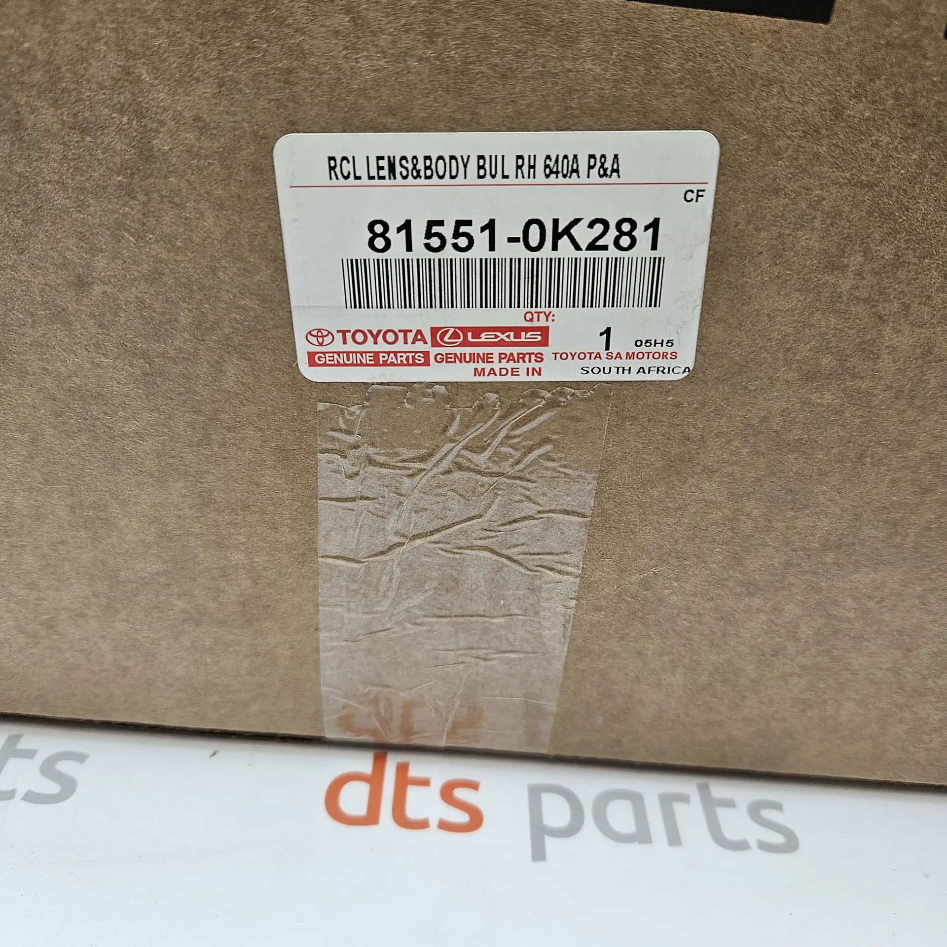 OEM Toyota/Lexus 815510K281 – Toyota Rear Right (RH) Tail Light Lens & Body