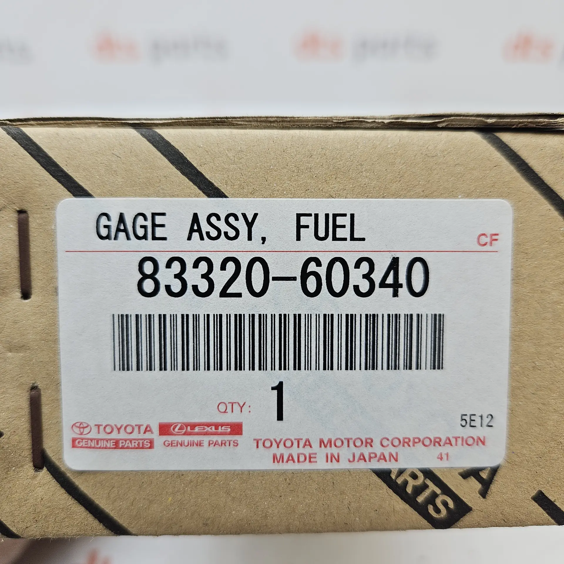 OEM Toyota 8332060340 – Fuel Level Sending Uni