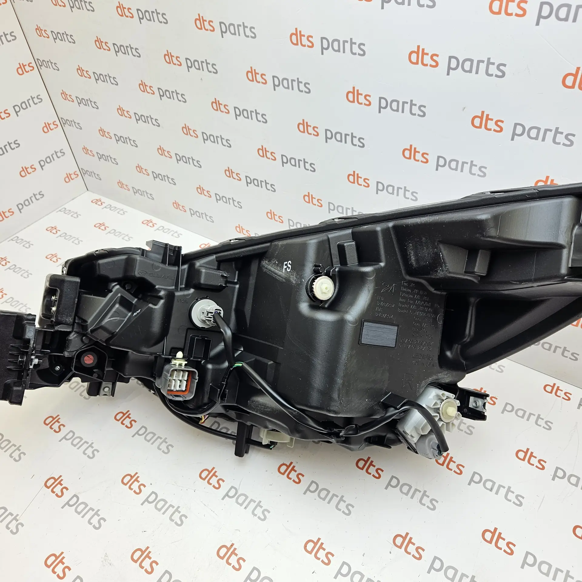 OEM Subaru 84002AL182 – Front headlight main LED assembly right-hand side