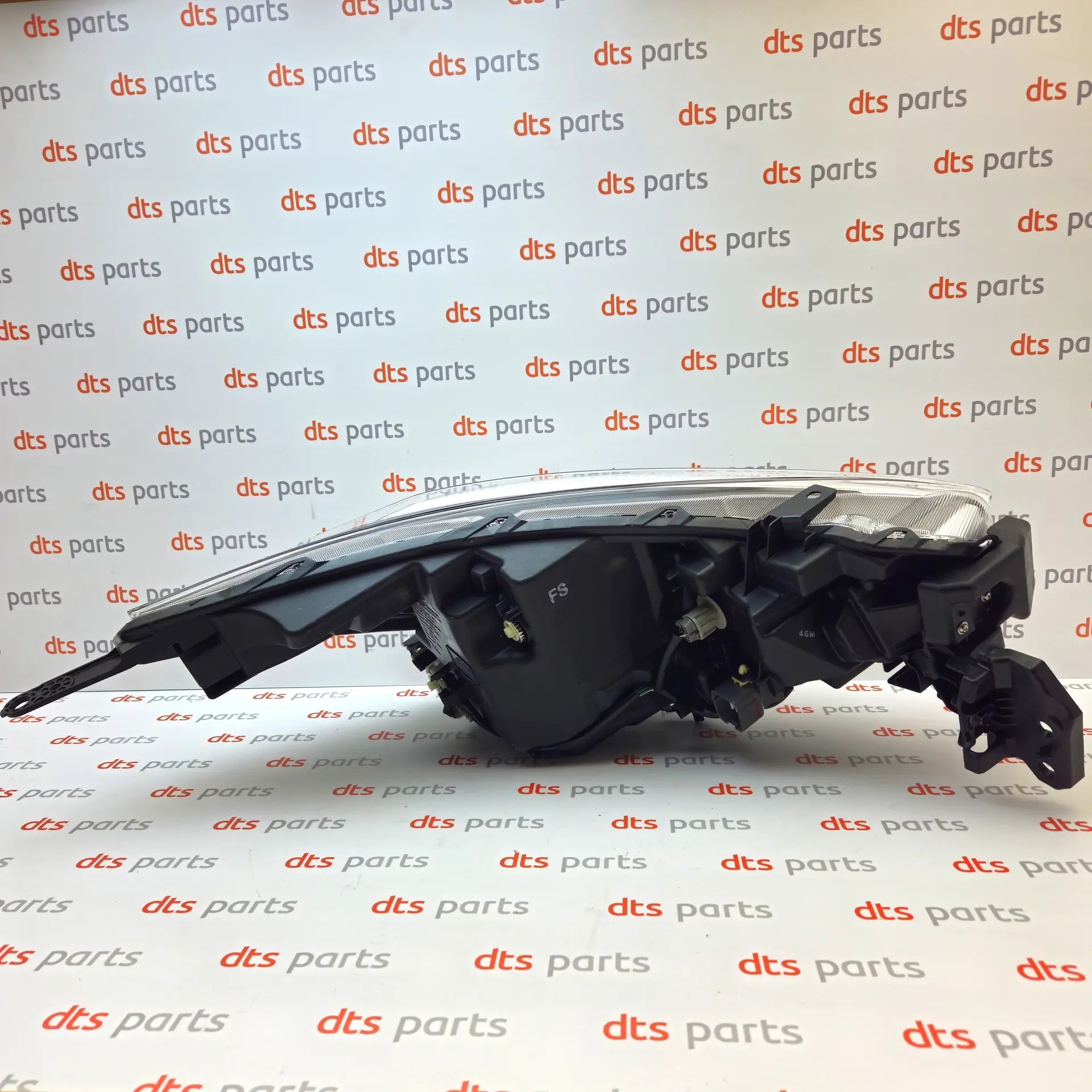 OEM Subaru 84002AL192 – Front left LED headlight