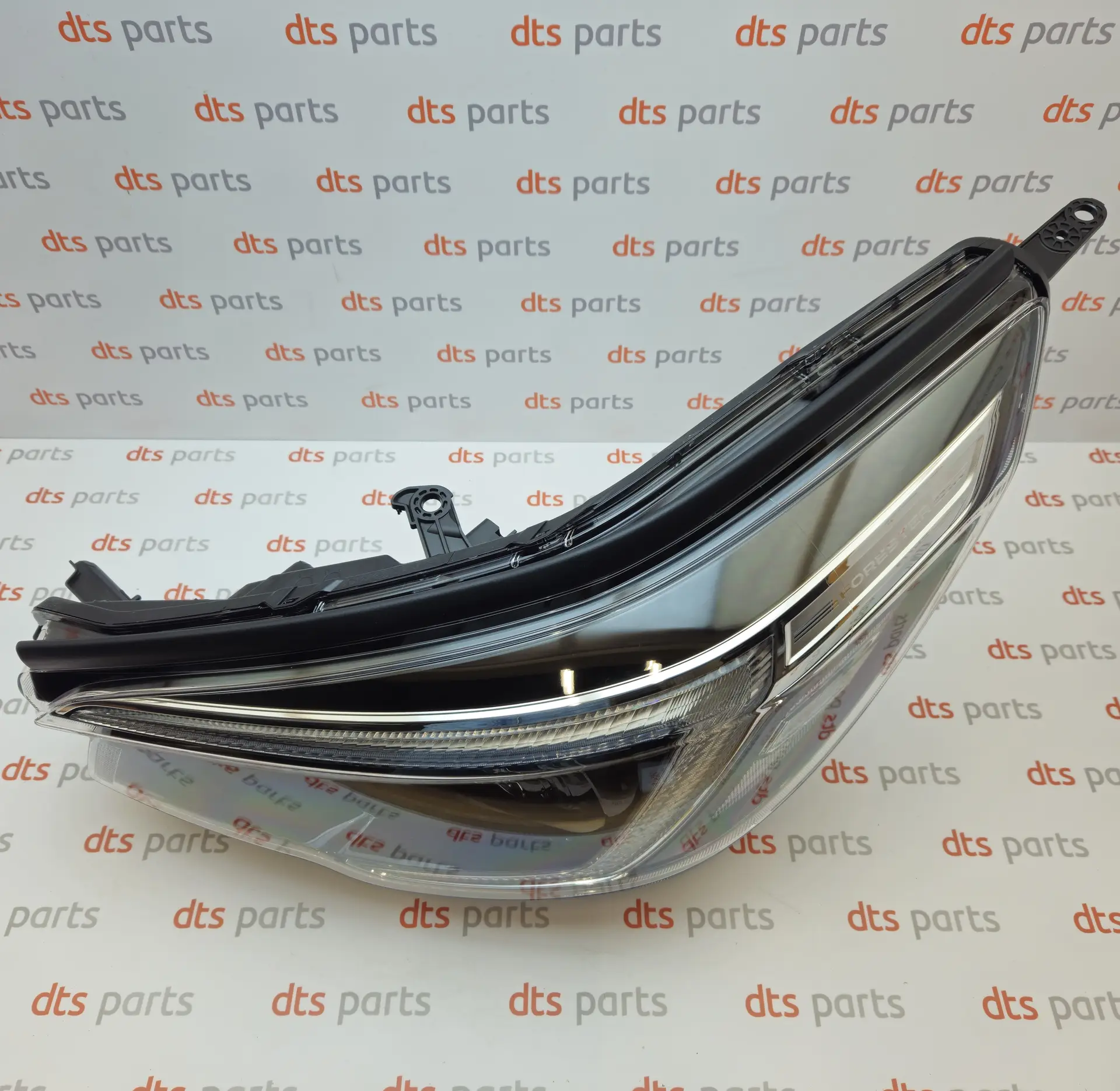 OEM Subaru 84004SJ350 – Front left headlight