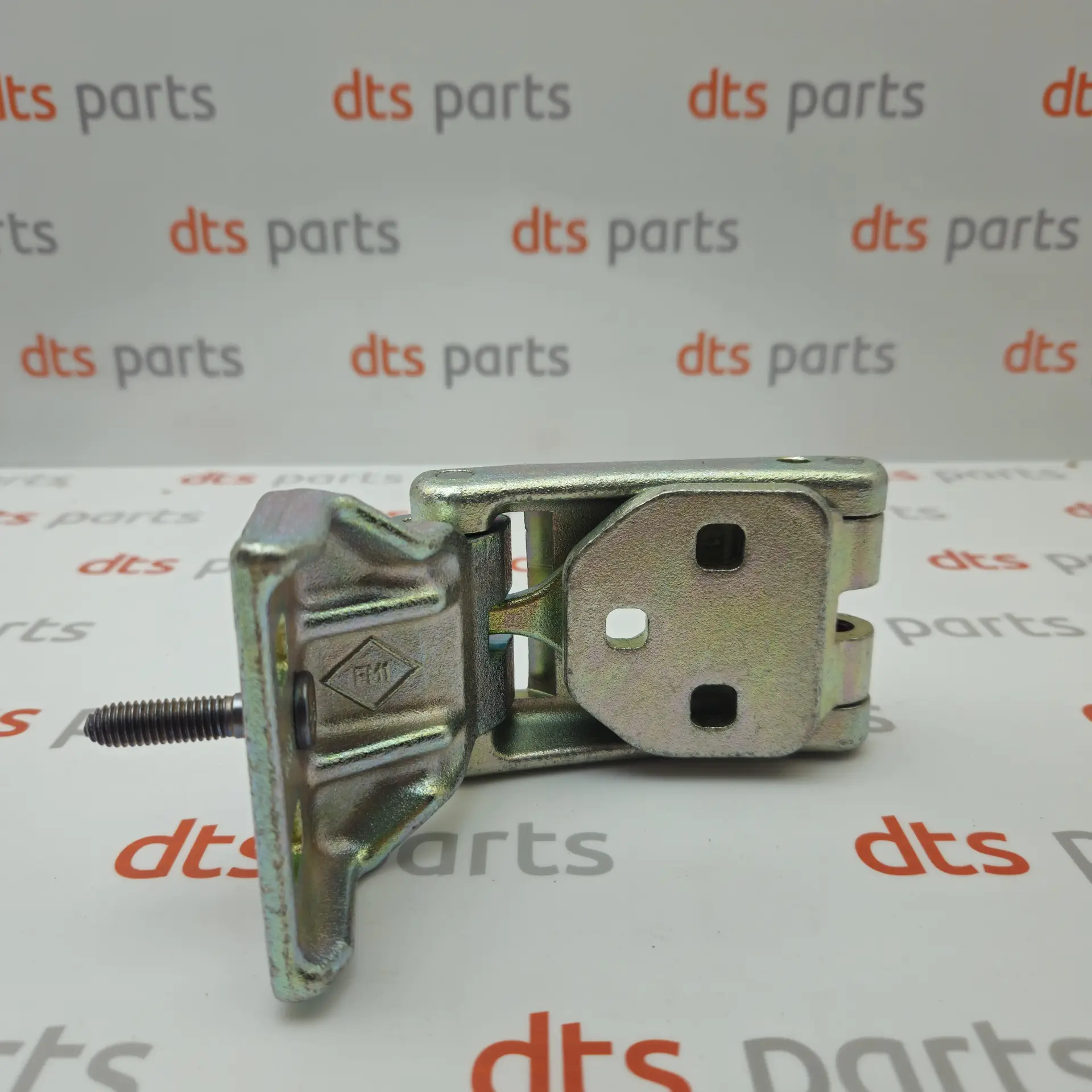 OEM Renault 844009783R – Rear door hinge