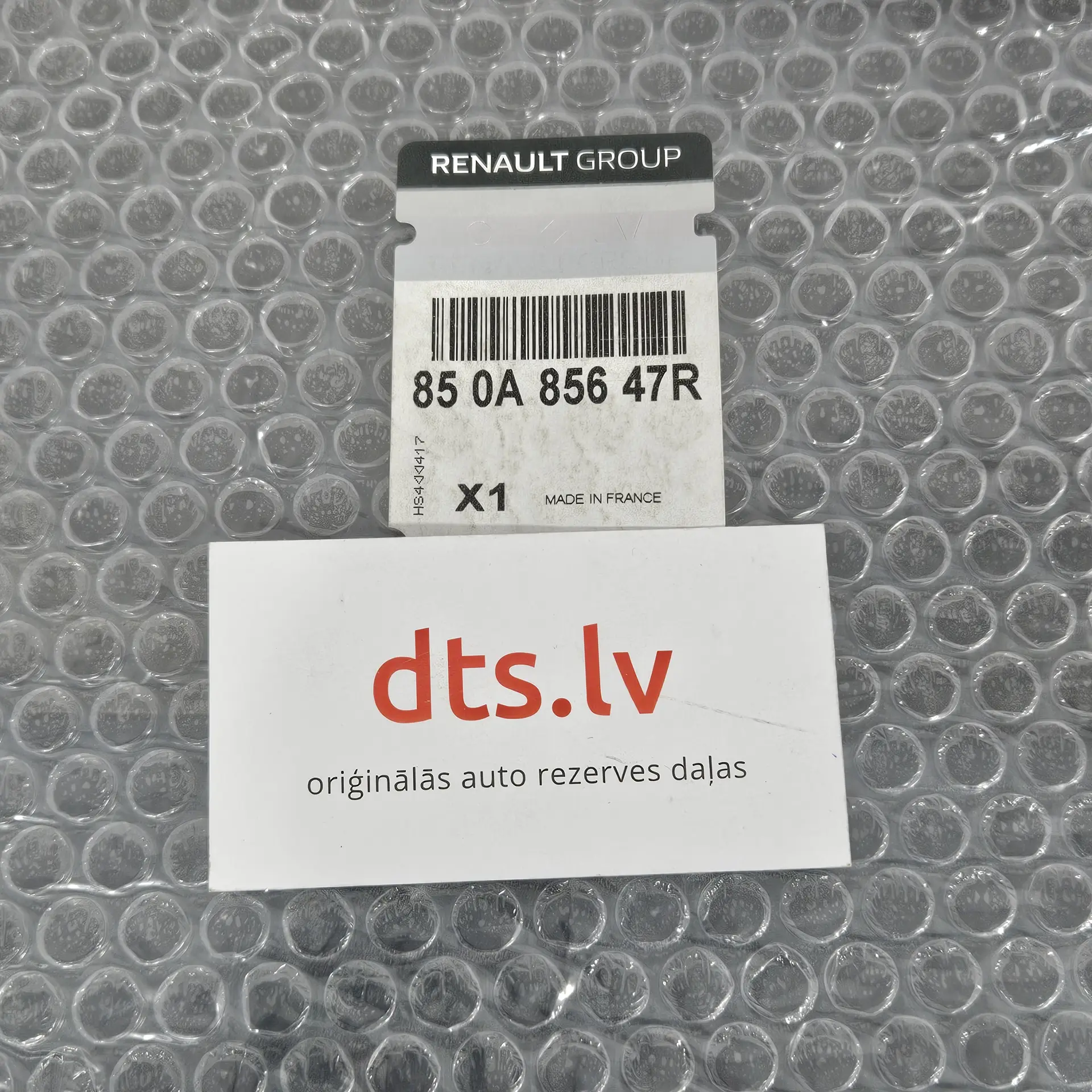 OEM Renault 850A85647R – Kit-RR Side Bumper (Rear Right Side Bumper Corner)