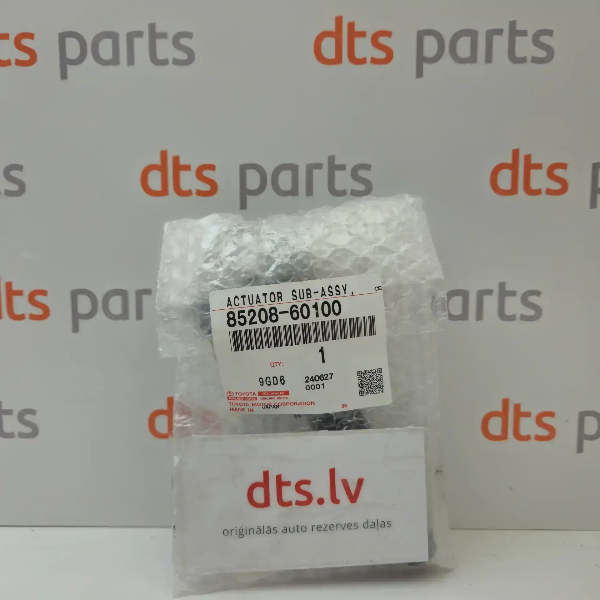 OEM Toyota/Lexus 8520860100 – Left headlight washer nozzle