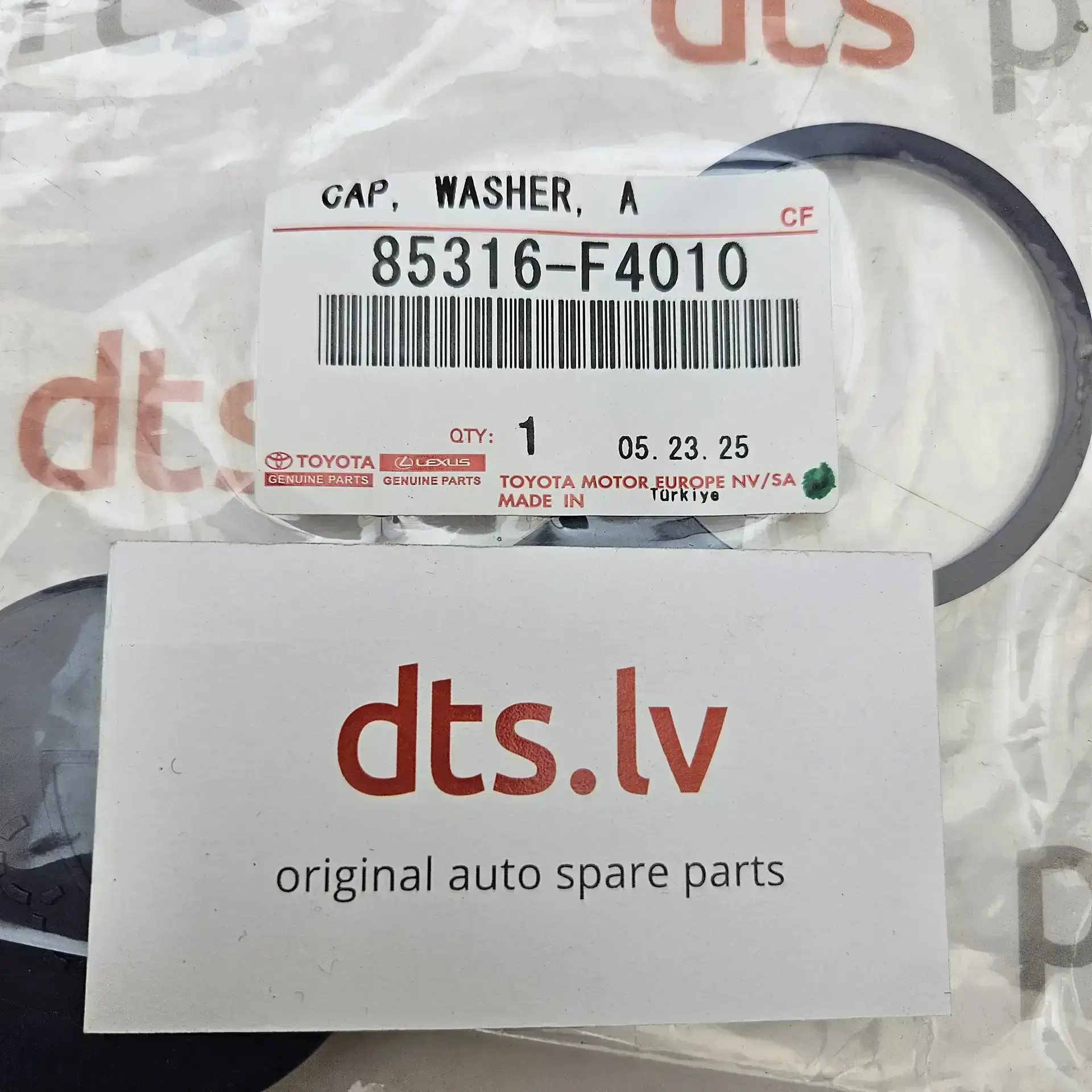 OEM Toyota 85316F4010 – Window fluid tank cap 2017-2019 Toyota C-HR