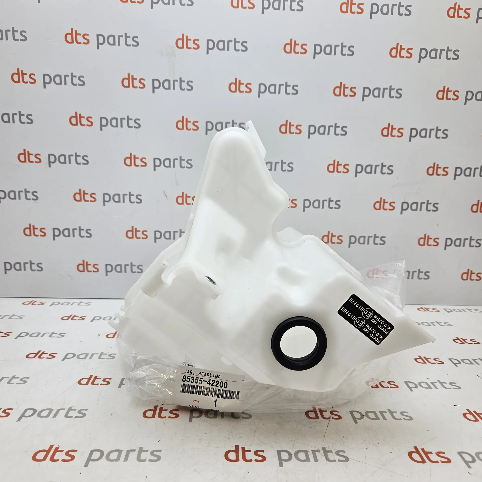OEM Toyota 8535542200 – Windscreen washer tank