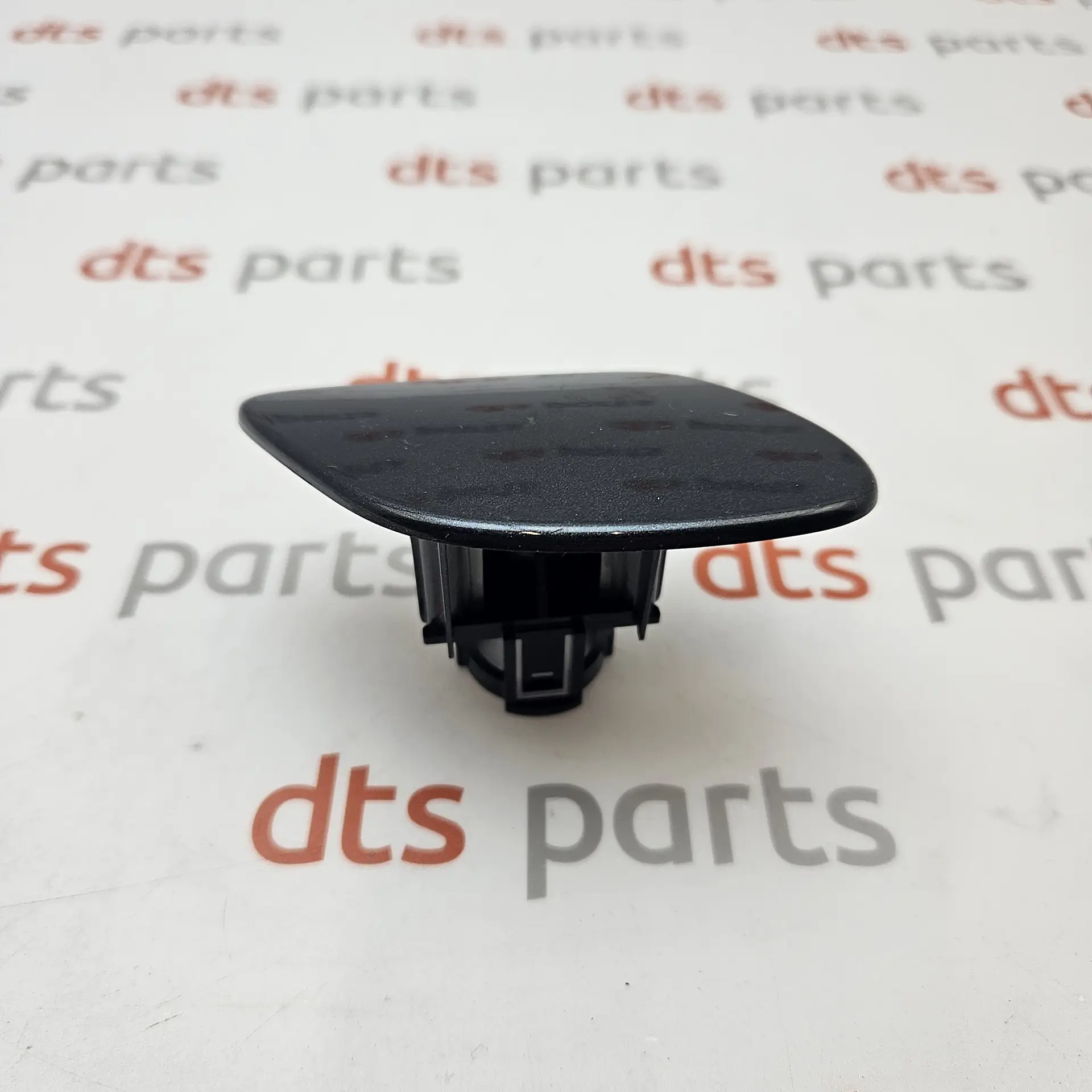 OEM Toyota 8538148040B1 – Front Right Headlight Washer Nozzle  Lexus RX