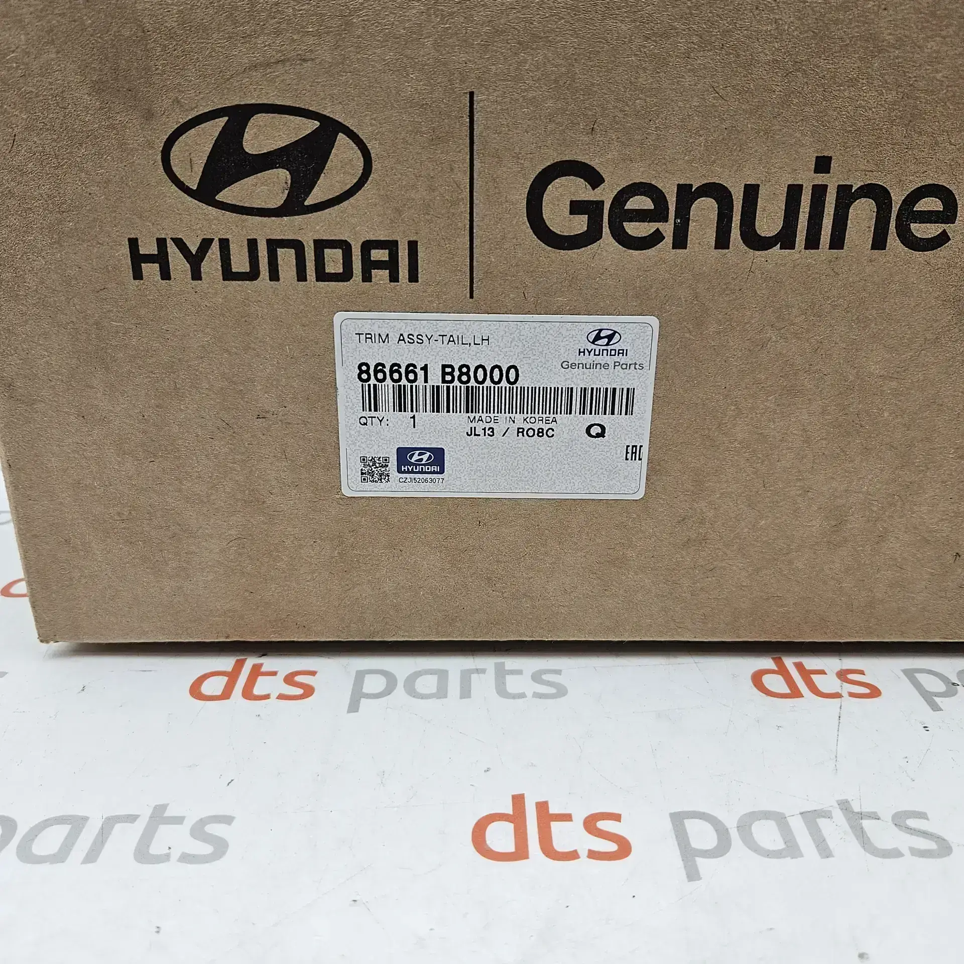 OEM Hyundai 86661B8000 – 13-16 Santa Fe Rear Bumper-Lower Trim Left
