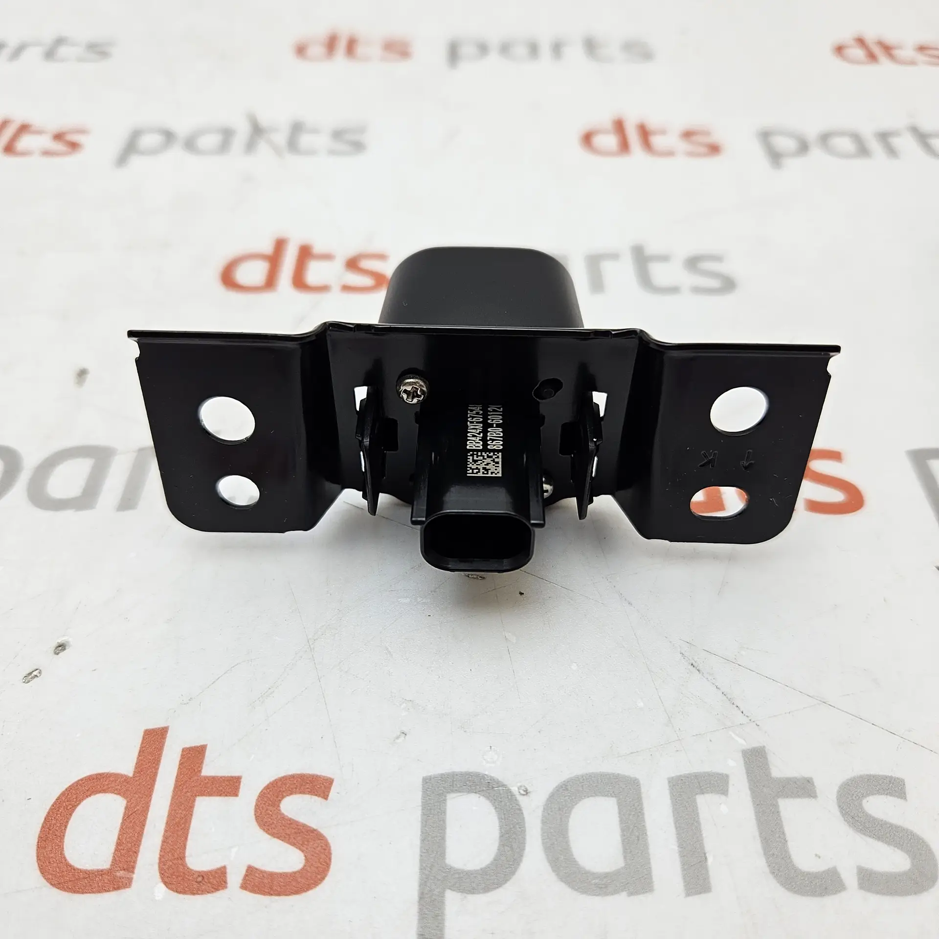 OEM Toyota 867B060120 – Camera Assembly, Television (Camera Assy, TV)