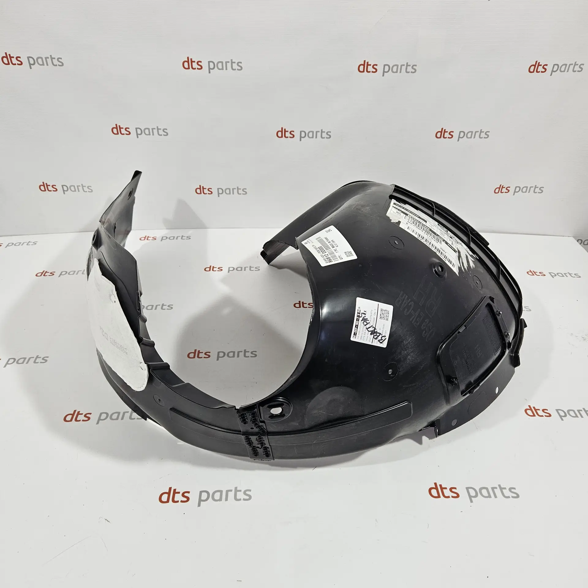 OEM Hyundai 86812DD000 – Front Right Wheel Arch Liner / Fender Splash Shield