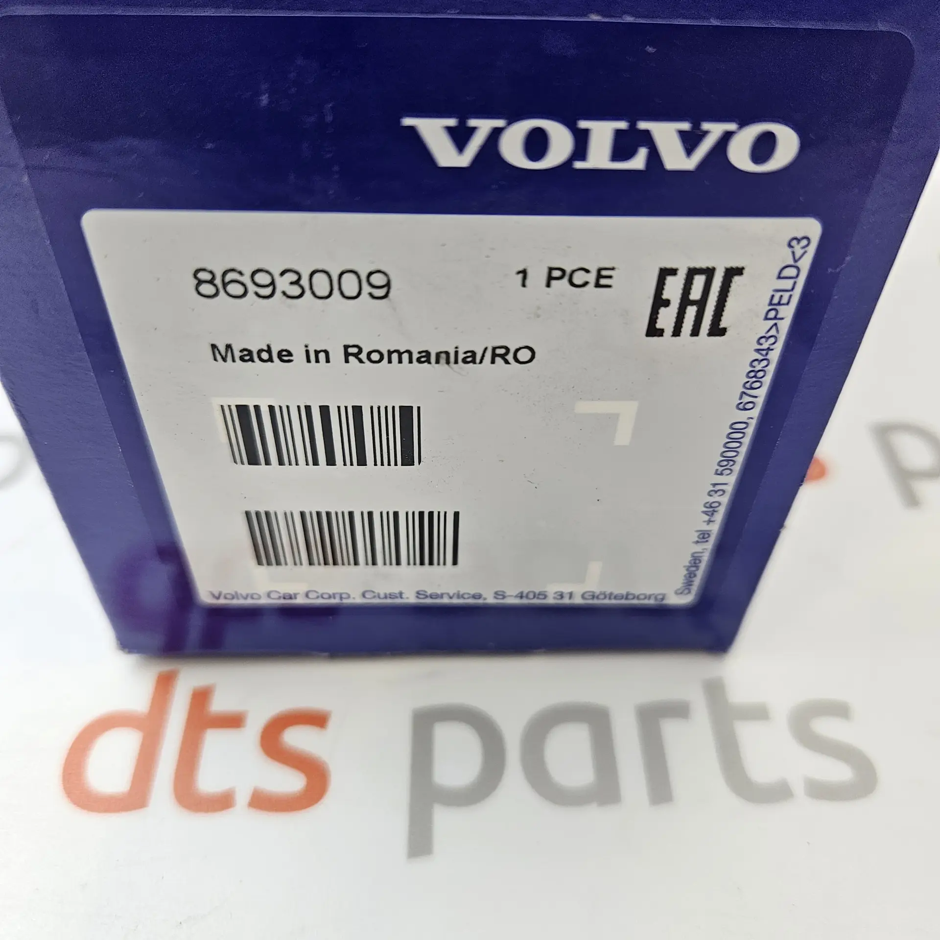 OEM Volvo 8693009 – Rear fog light assembly left-hand side