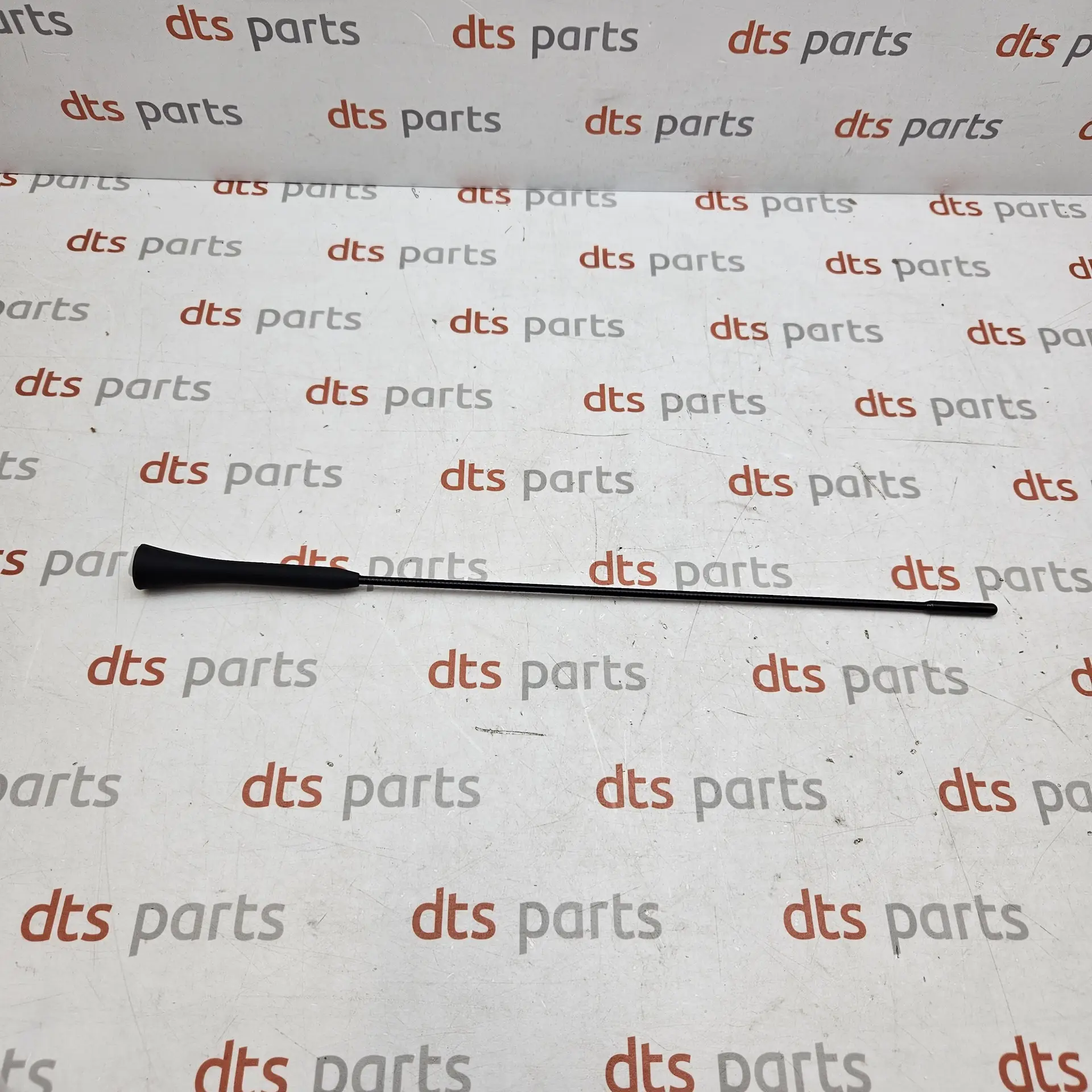 OEM Mitsubishi 8723A130 – Aluminum engine hood air outlet ventilation grille garnish