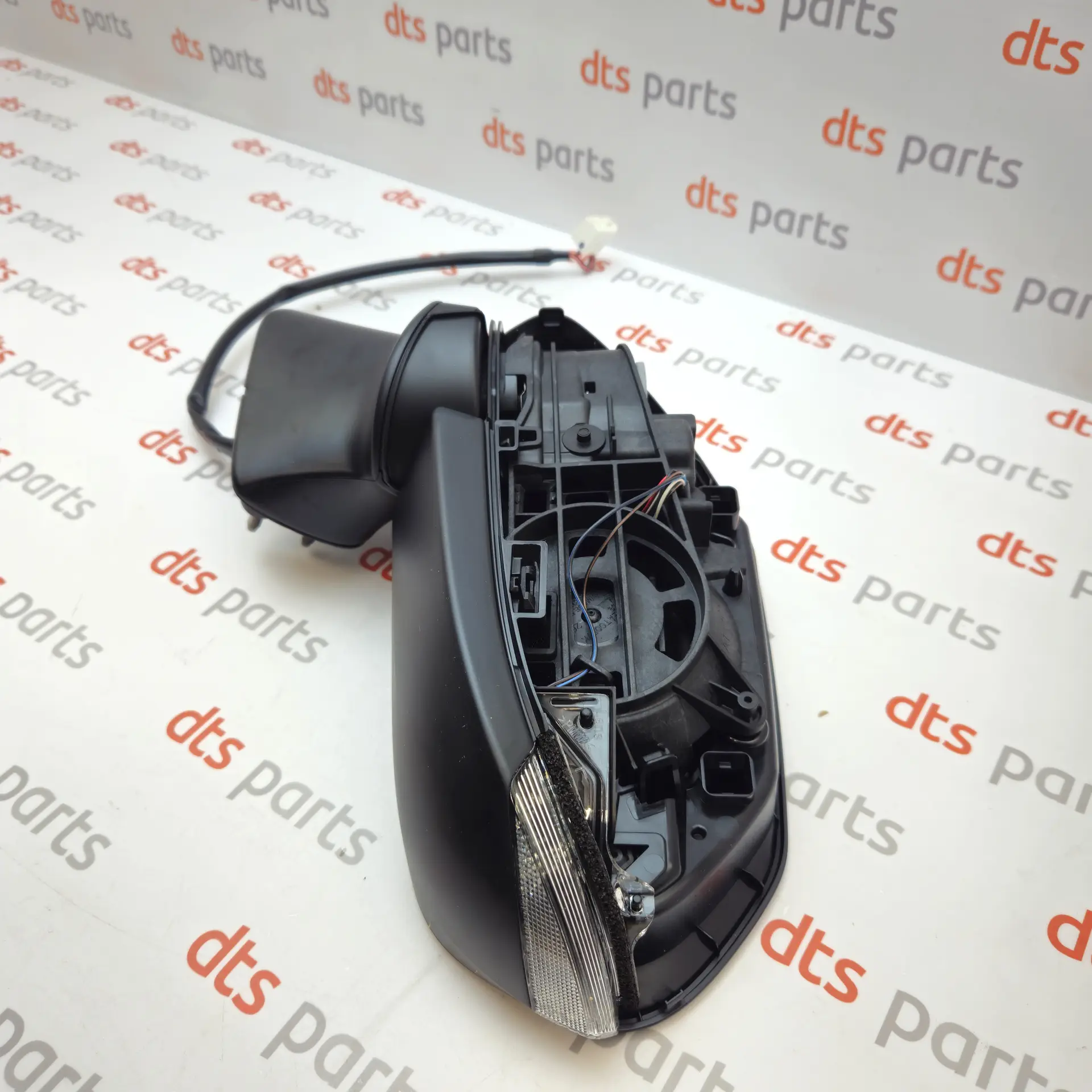 OEM Toyota/Lexus 8794002L31 – Left rear view mirror