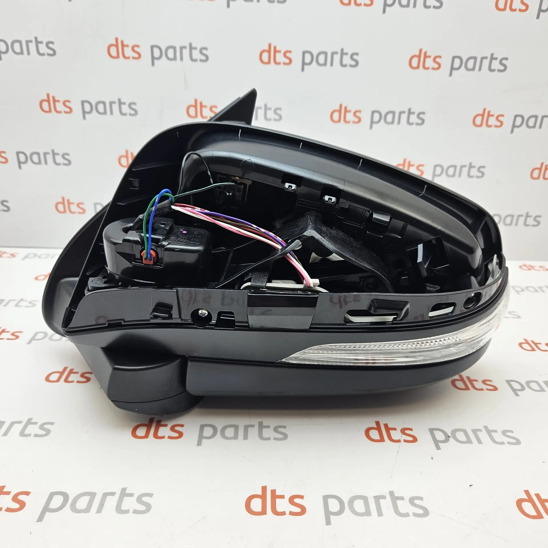 OEM Toyota 879400KE31 – Side rearview mirror left