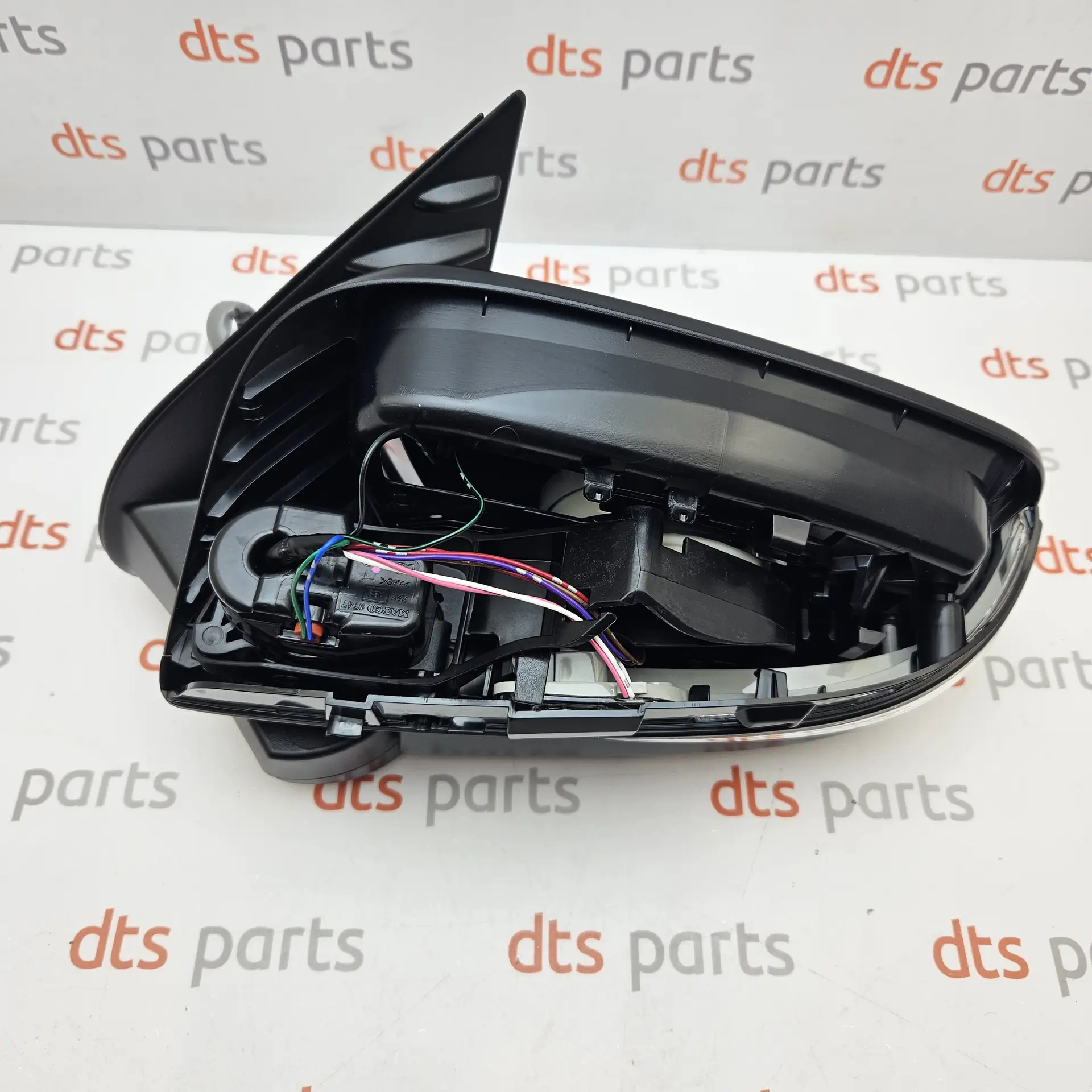 OEM Toyota 879400KE31 – Side rearview mirror left