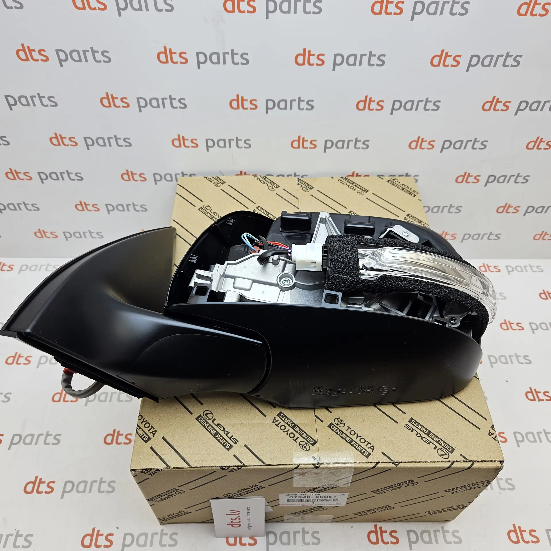 OEM Toyota 8794060M51 – Left rear view mirror