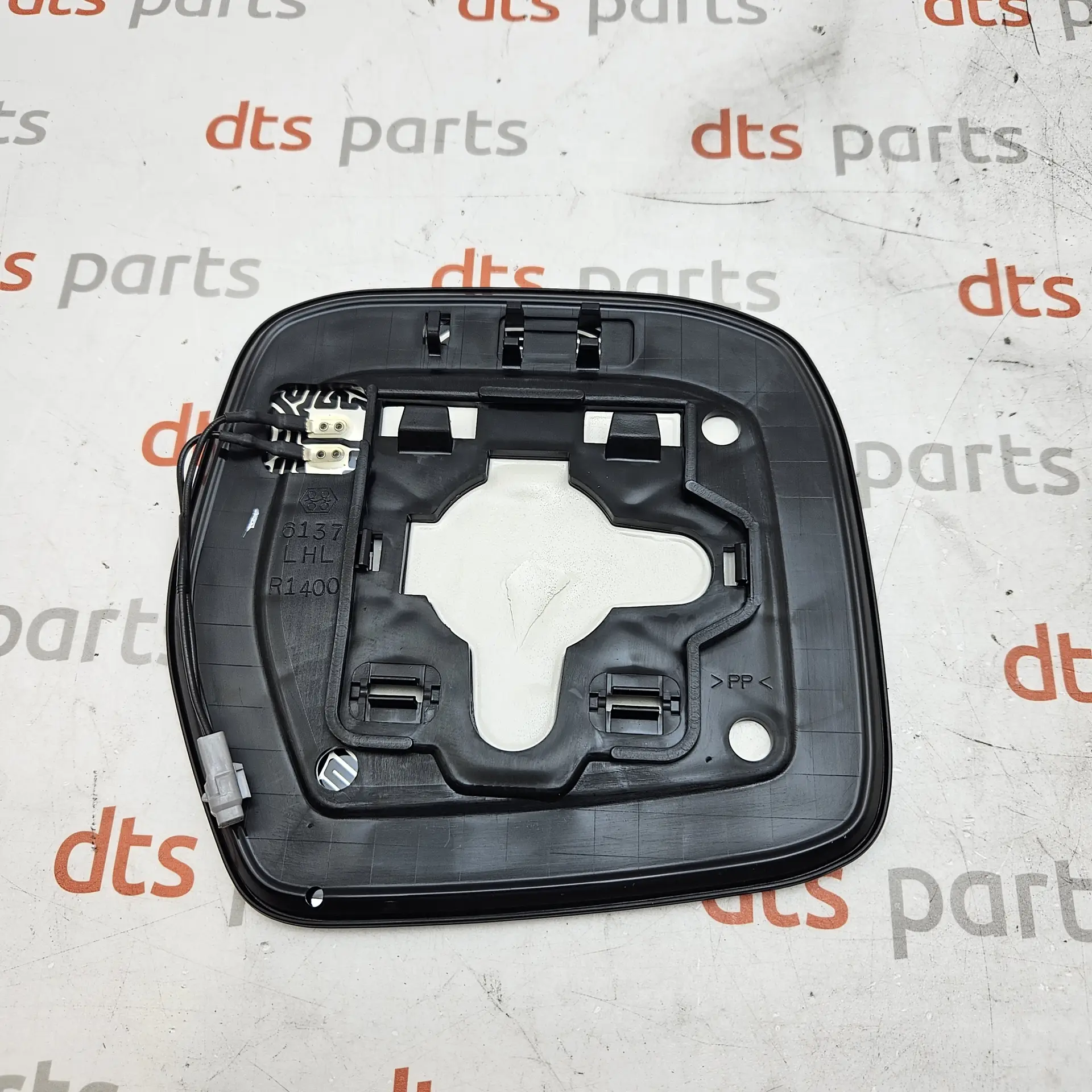 OEM Toyota/Lexus 8796160820 – Left side heated outer rearview mirror glass