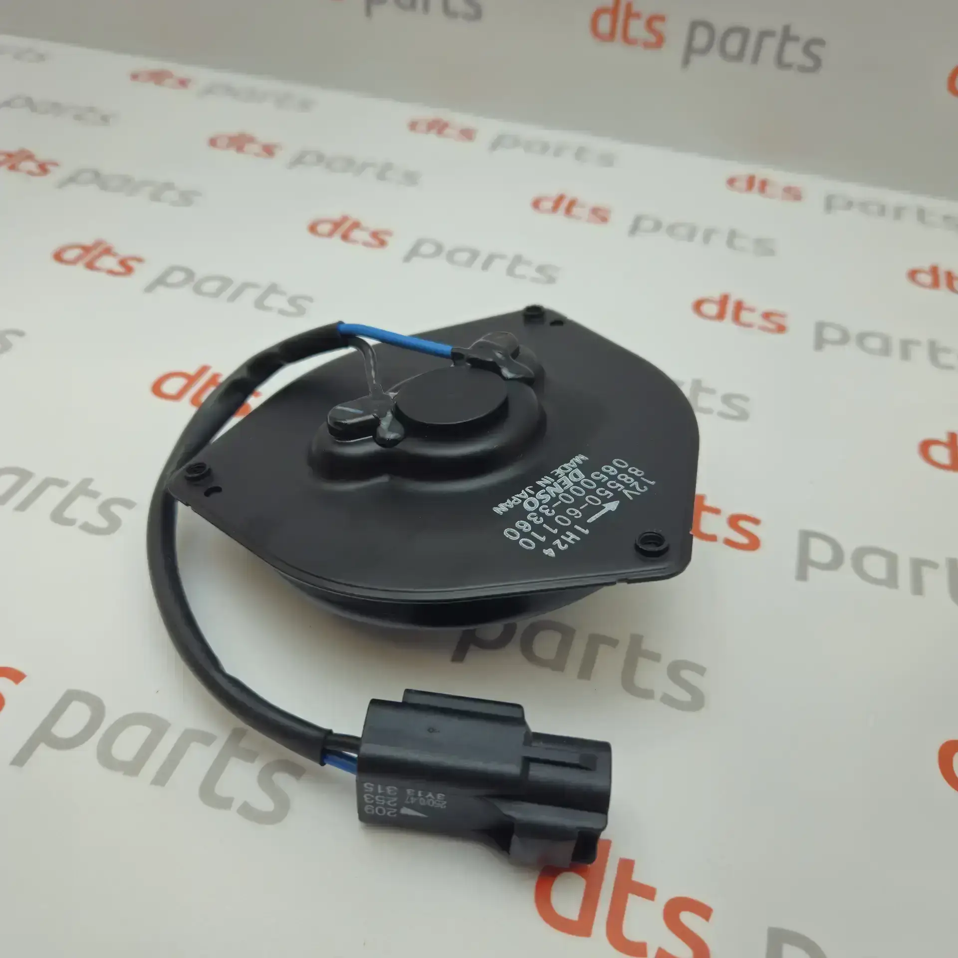 OEM Toyota/Lexus 8855060110 – Motor fan blower