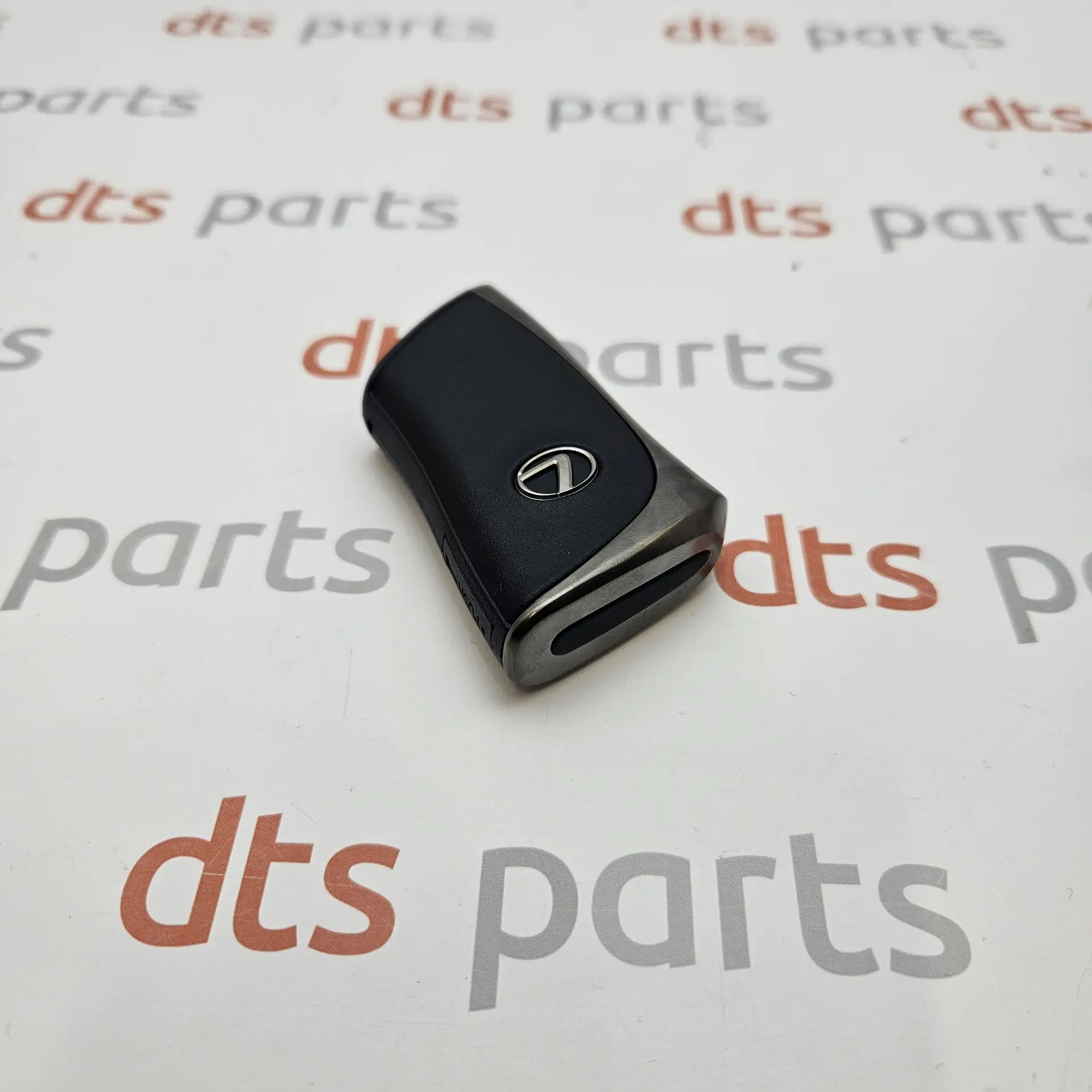OEM Toyota/Lexus 8990H48181 – Smart key remote electrical transmitter sub-assembly