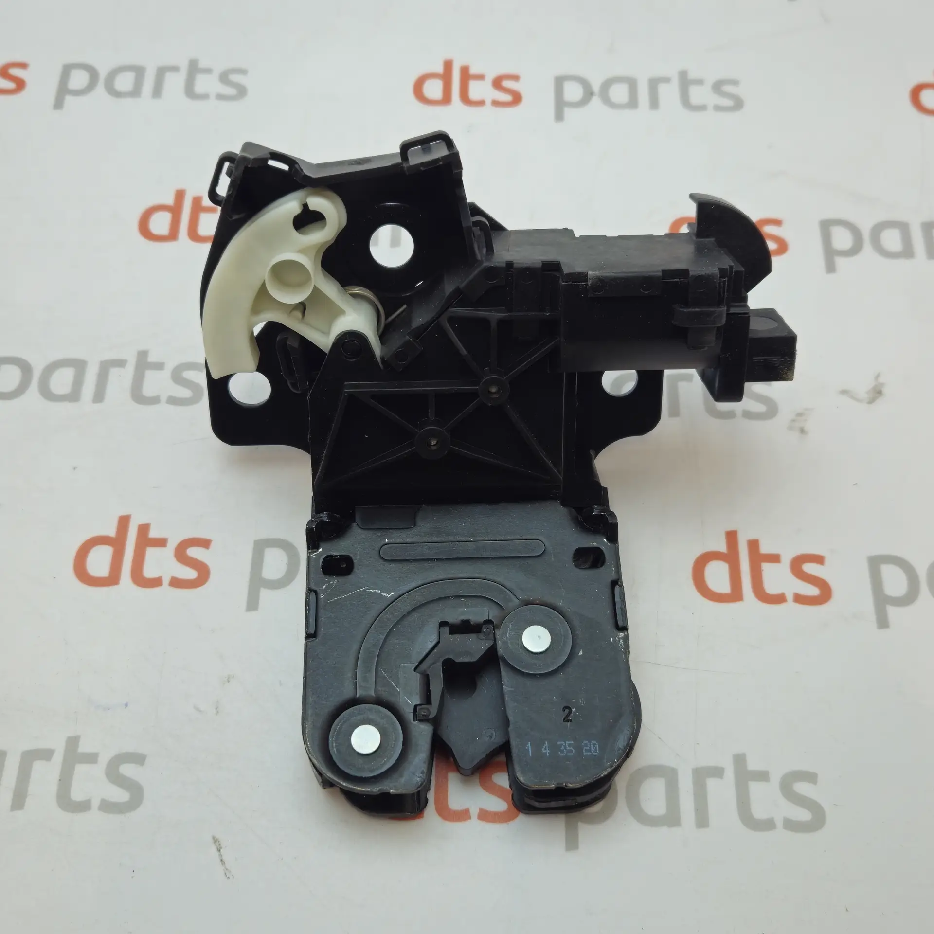 OEM Audi 8P4827505D – Trunk lock latch