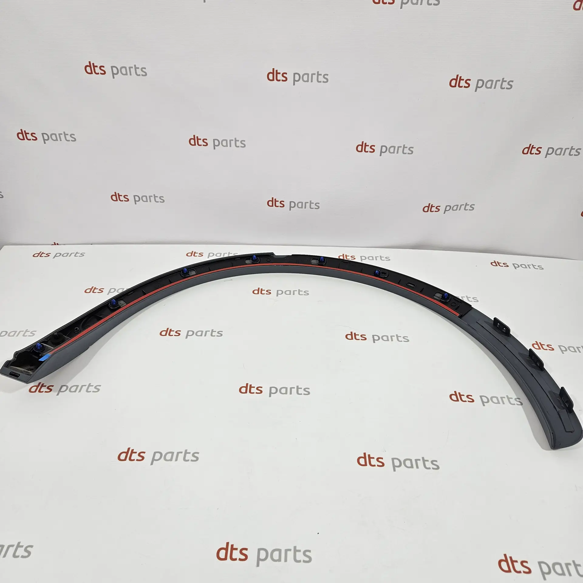 OEM VAG 8U0853818AGRU – Rear right fender flare