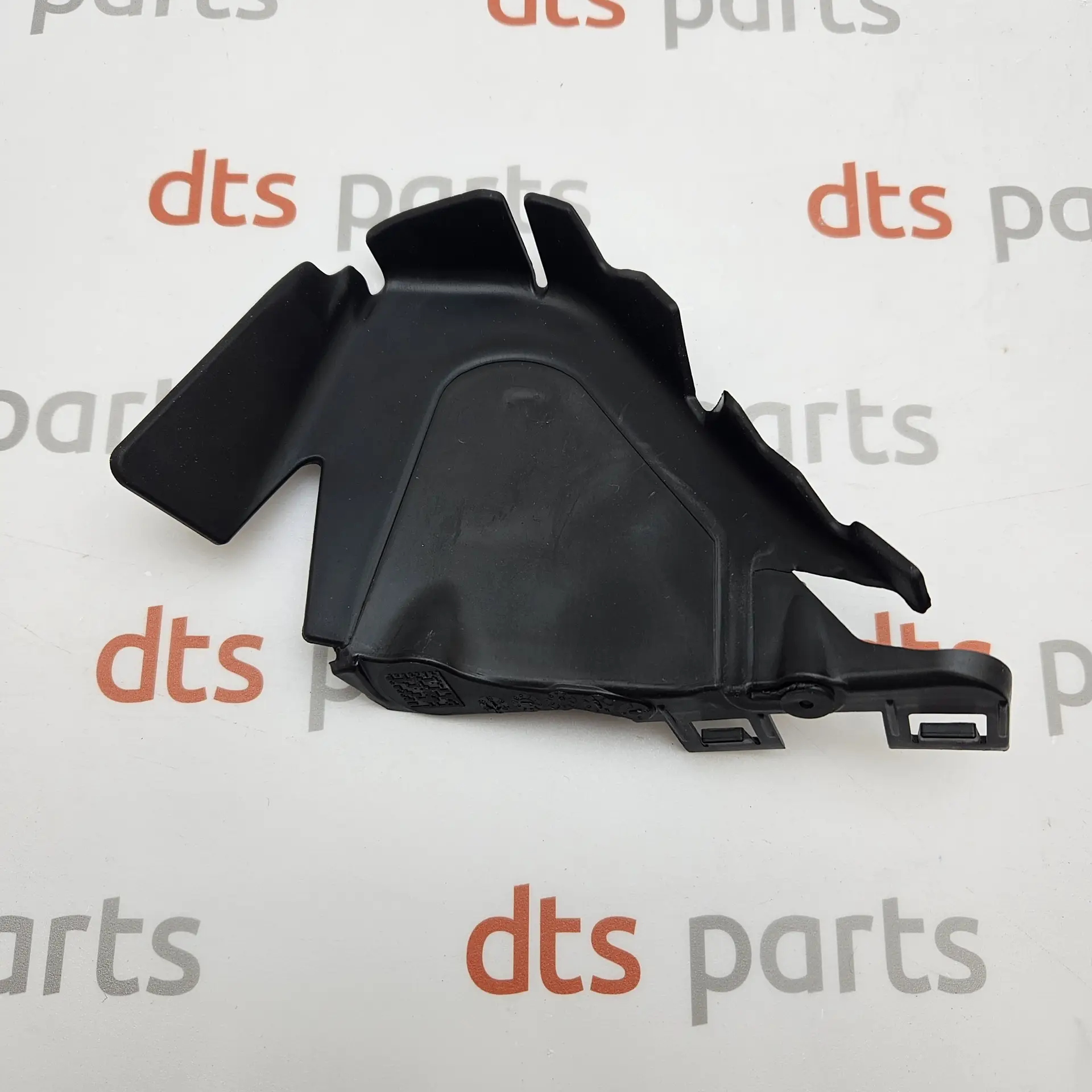 OEM Audi 8W6121674D – Right inner air duct